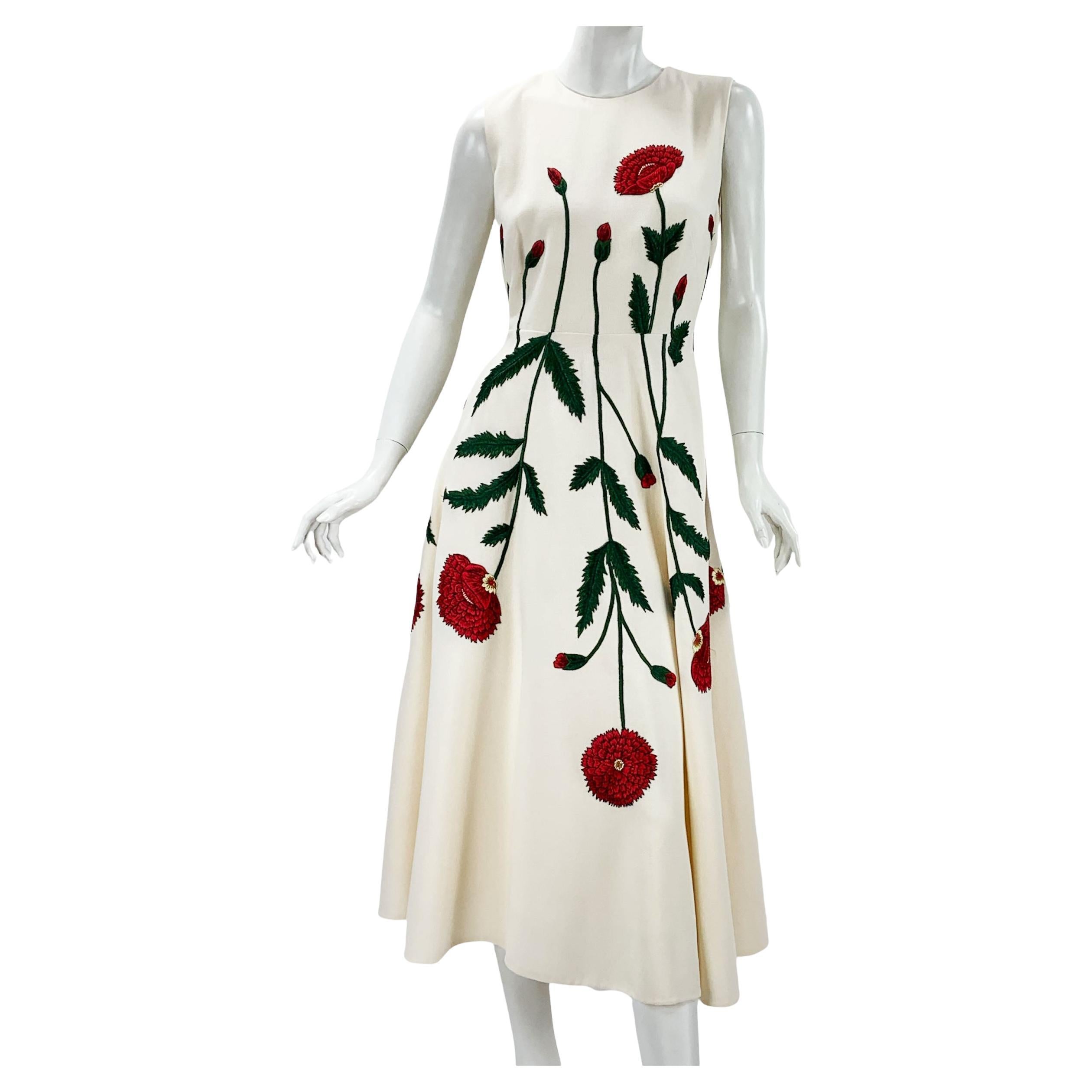 NWT Oscar de la Renta S/S 2019 Poppy Embroidered Stretch-Wool Crepe Dress US 10 For Sale