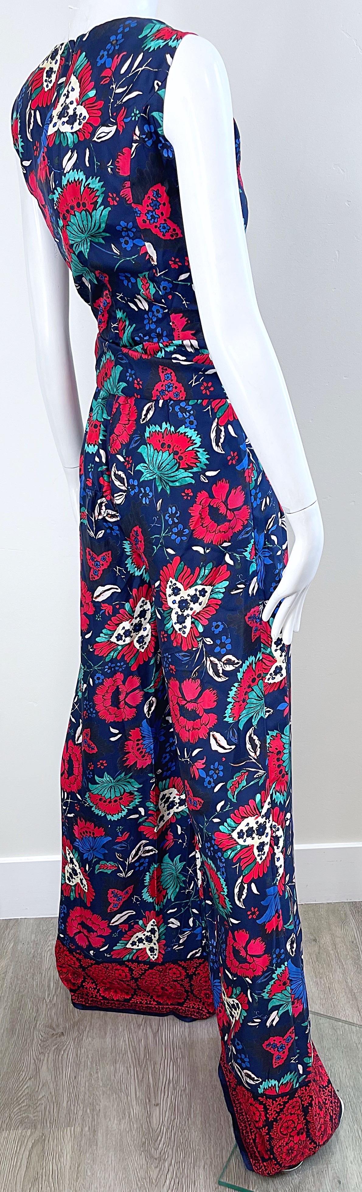 NWT Oscar de la Renta Size 8 Silk Wide Leg Navy Blue Red Floral Jumpsuit For Sale 8