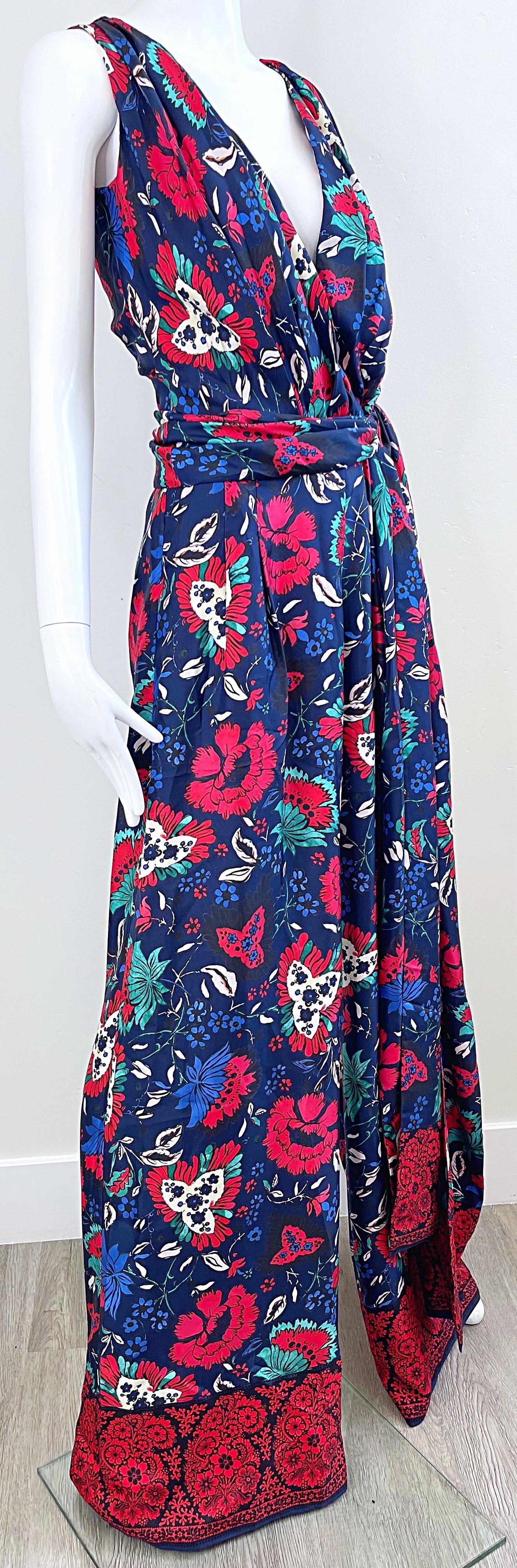 NWT Oscar de la Renta Size 8 Silk Wide Leg Navy Blue Red Floral Jumpsuit For Sale 2