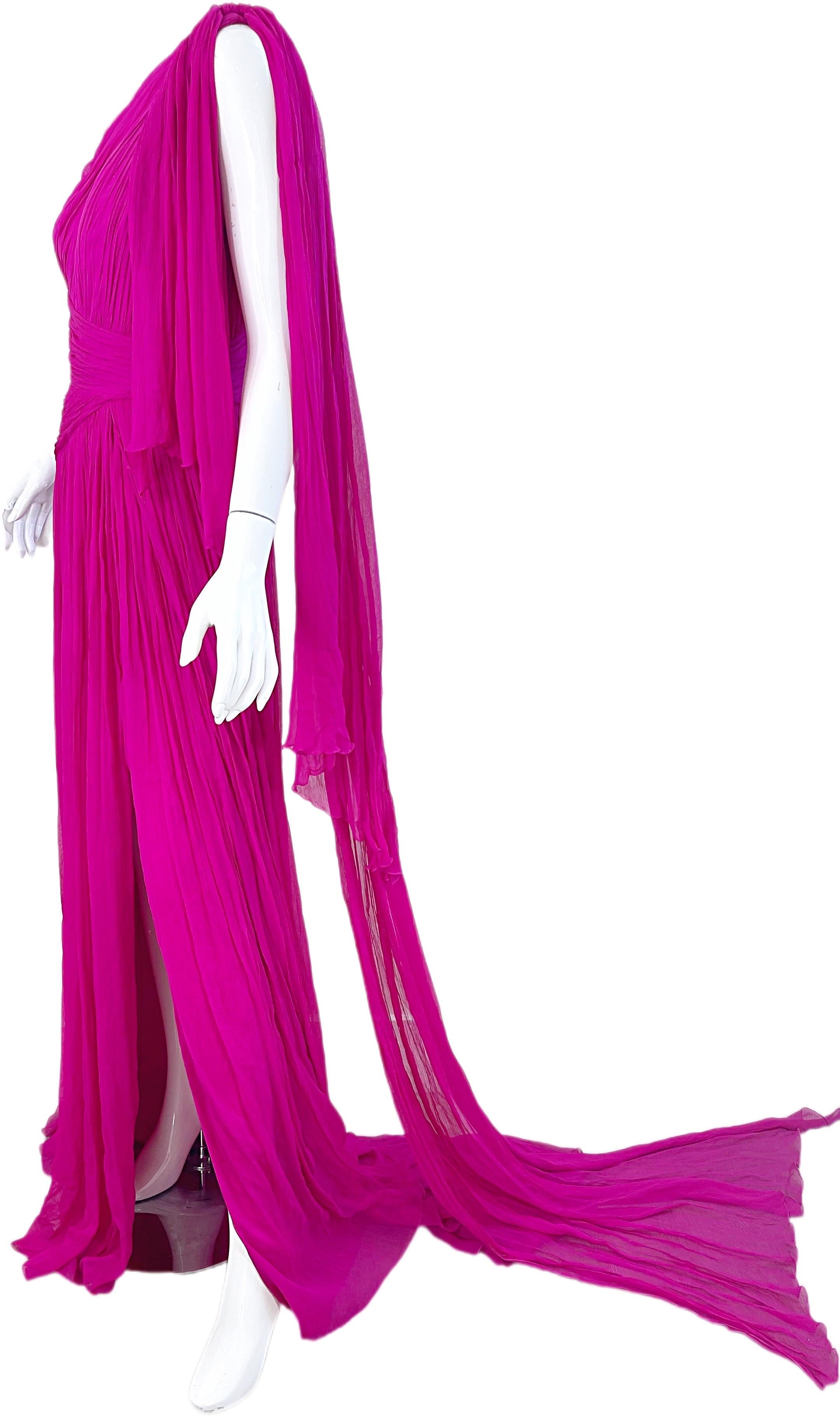 NWT Pamella Roland Spring 2018 Sz 6 / 8 Hot Pink Silk Chiffon One Shoulder Gown For Sale 9