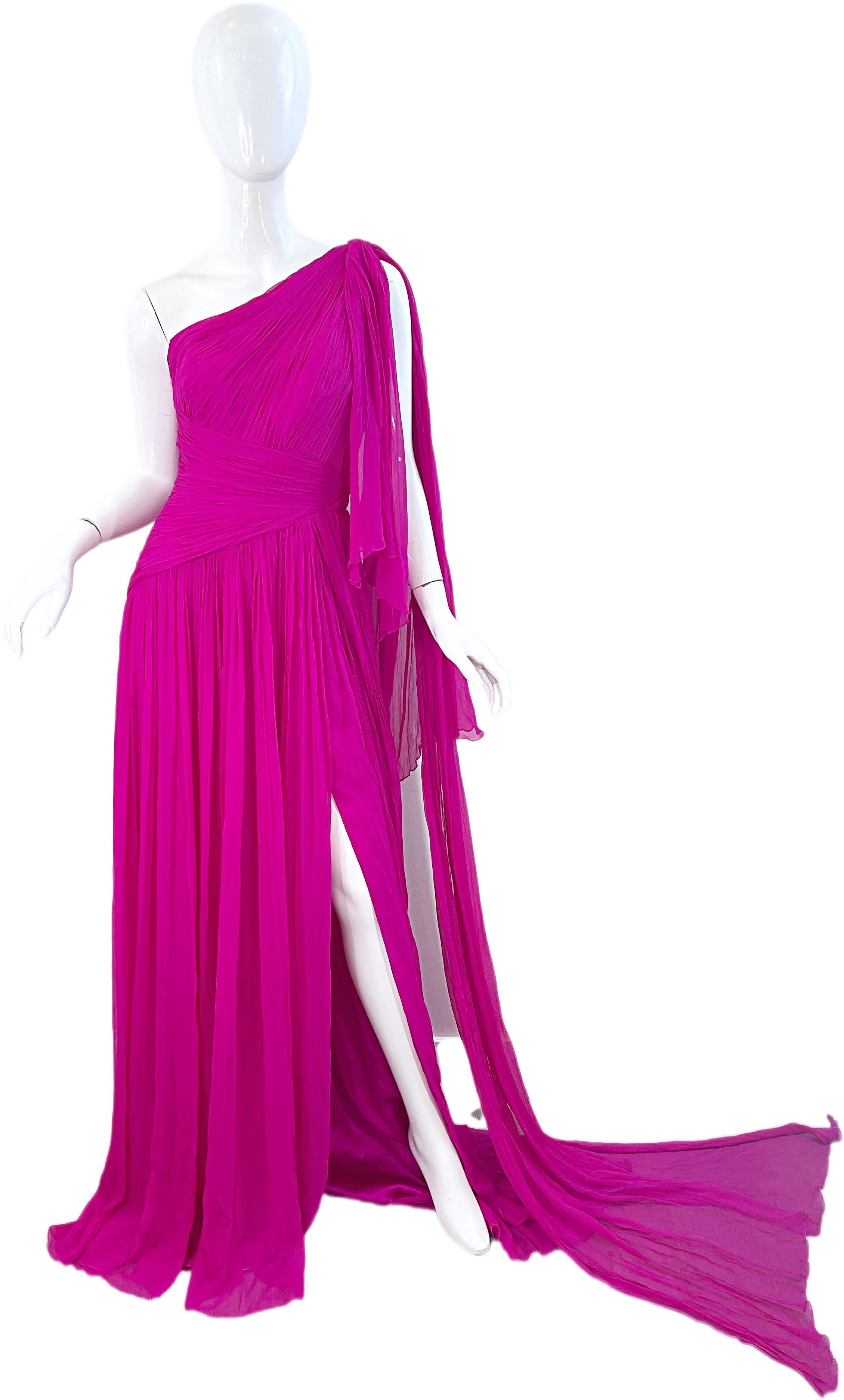 NWT Pamella Roland Spring 2018 Sz 6 / 8 Hot Pink Silk Chiffon One Shoulder Gown For Sale 11
