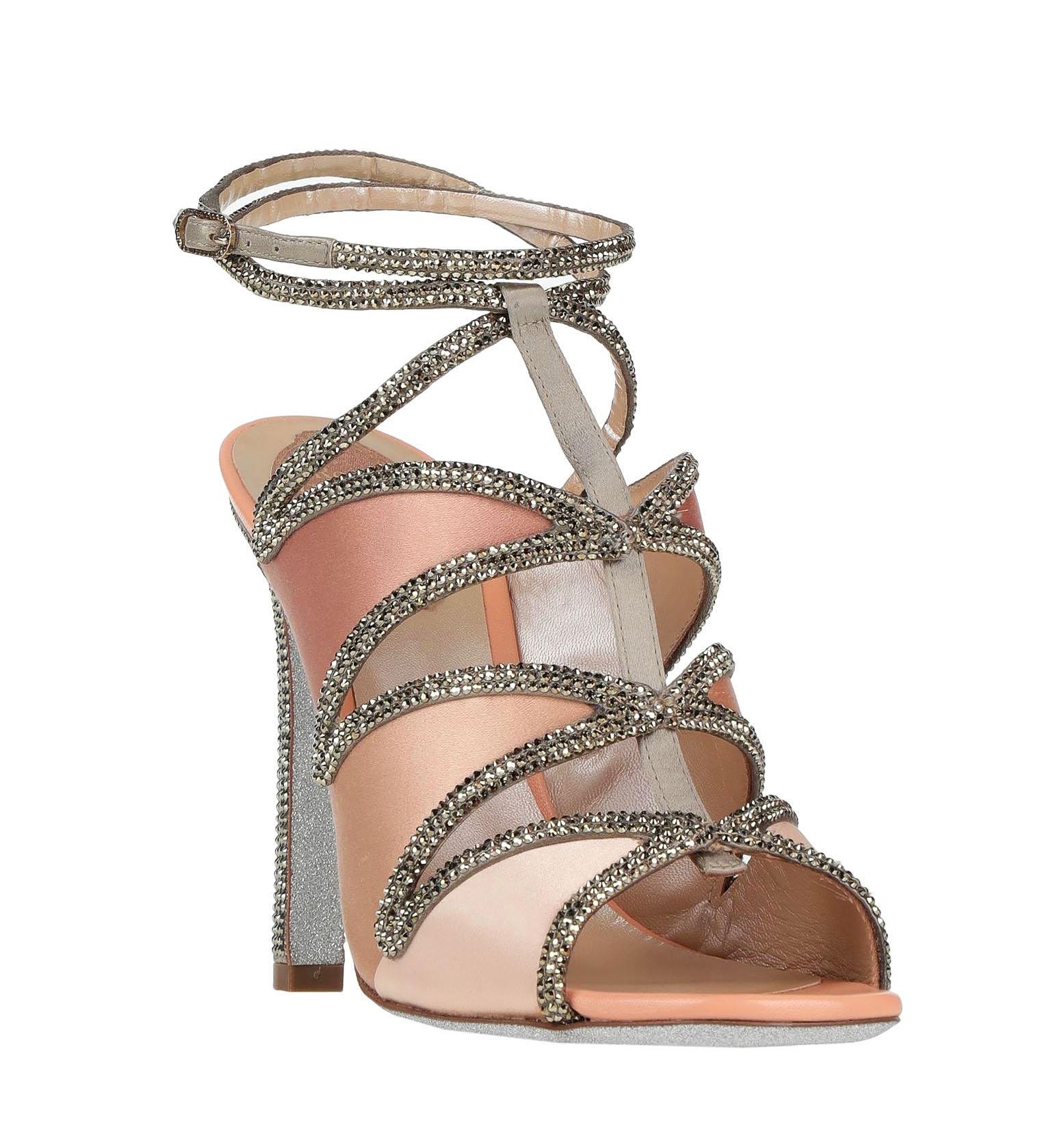 New Rene Caovilla Satin Crystal Embellished T-Strap Sandals
Italian size - 38
Phard Nude Color, Cut-Out Detail, T-Strap Style, Crystal Embellished, Leather Insole, Glitter Sole.
Heel Height - 4.5 inches
Made in Italy.
New with box.