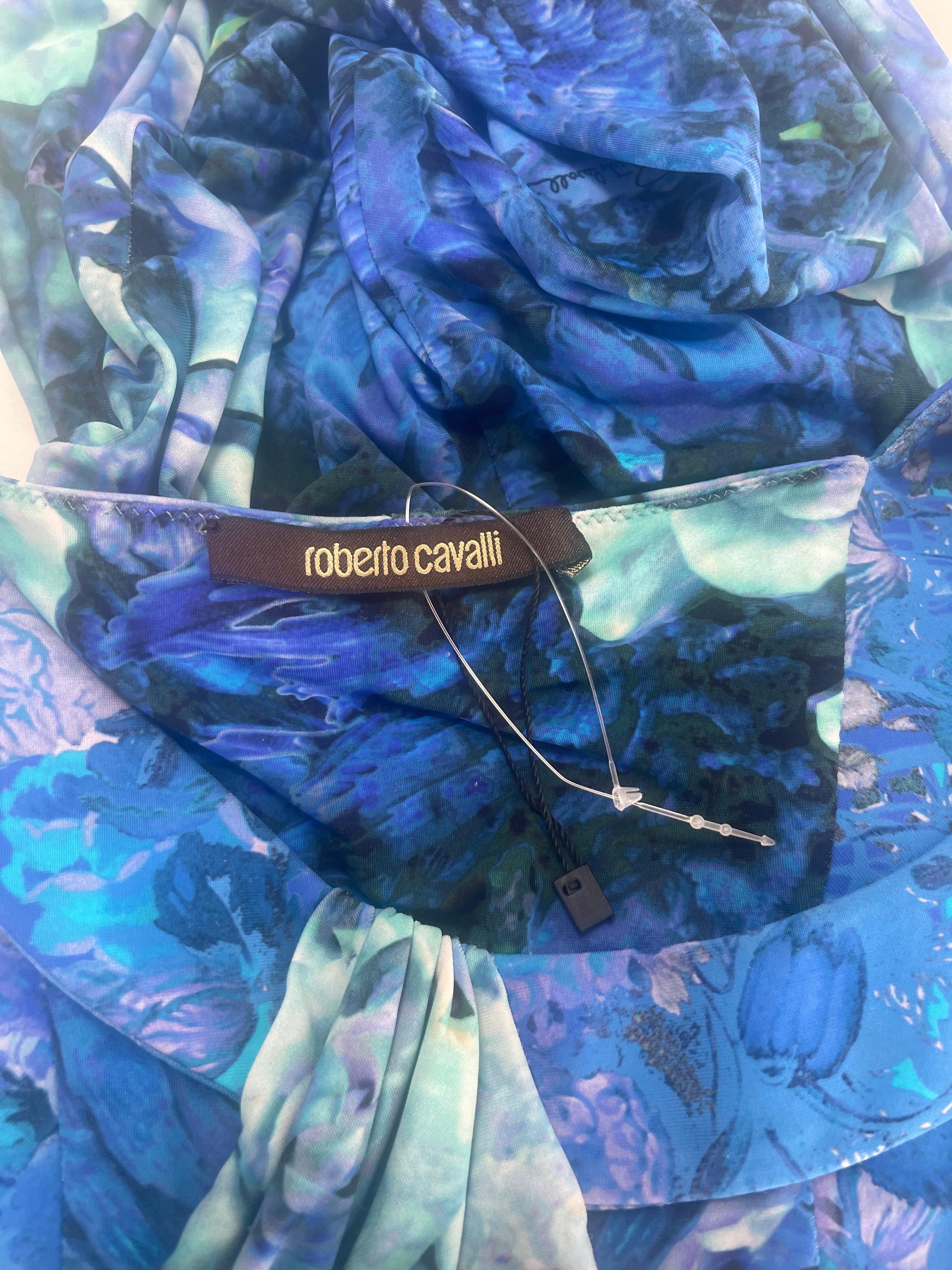 Sexy and rare new, never worn early 2000s Y2K vintage Roberto Cavalli ocean blue / turquoise 3D rose print gown ! Features vibrant colors of blue, turquoise, purple and green throughout. Simply slips over the head and stretches to fit. Super soft