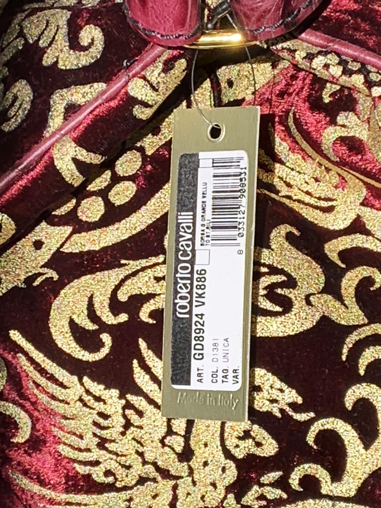 NEU Roberto Cavalli F 2006 Burgunder Velour Goldfarbene große Tasche mit Krokodilbesatz, neu mit Krokodilbesatz 8