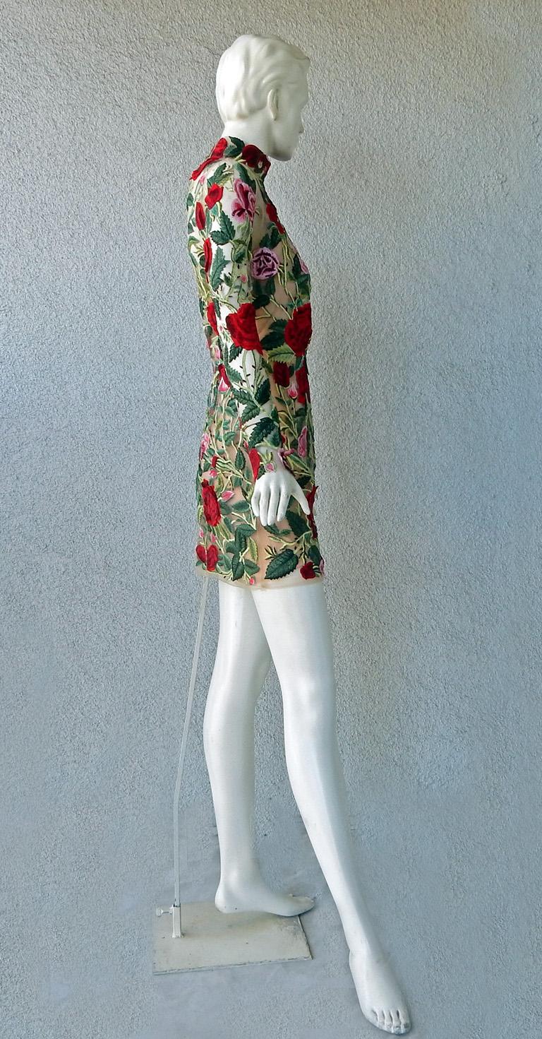 NWT Runway Oscar de la Renta Coveted Floral Embroidered Mini Dress For Sale 1