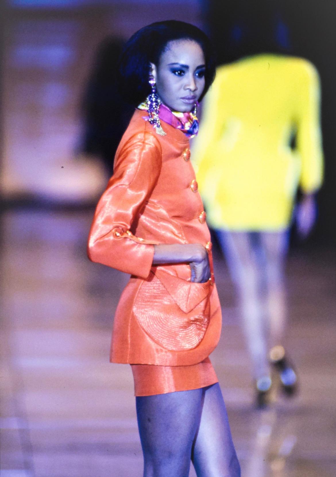 Women's NWT S/S 1991 Gianni Versace Couture Orange Metallic Runway Skirt Suit  For Sale