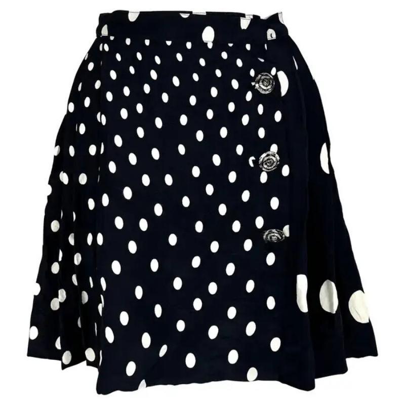 Jupe portefeuille plissée noire et blanche à pois Gianni Versace, neuve avec étiquette S/S 1994