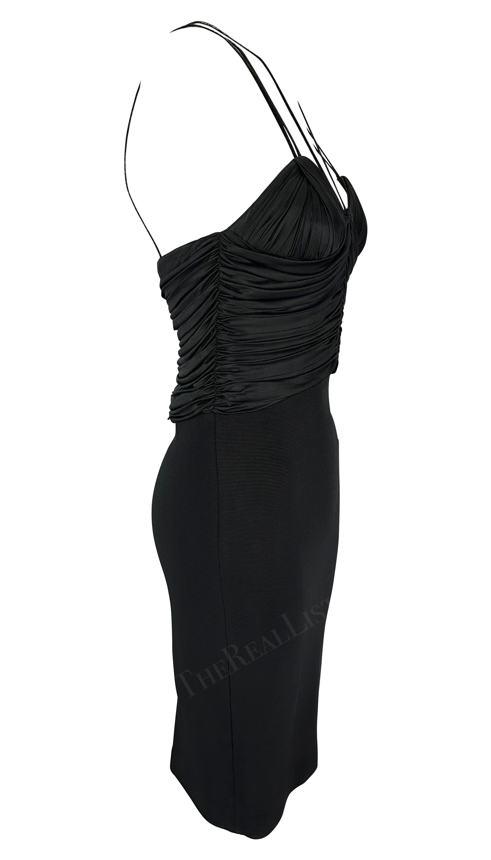 NWT S/S 1995 Gianni Versace Black Bodycon Ruched Leather Strap Mini Dress en vente 2