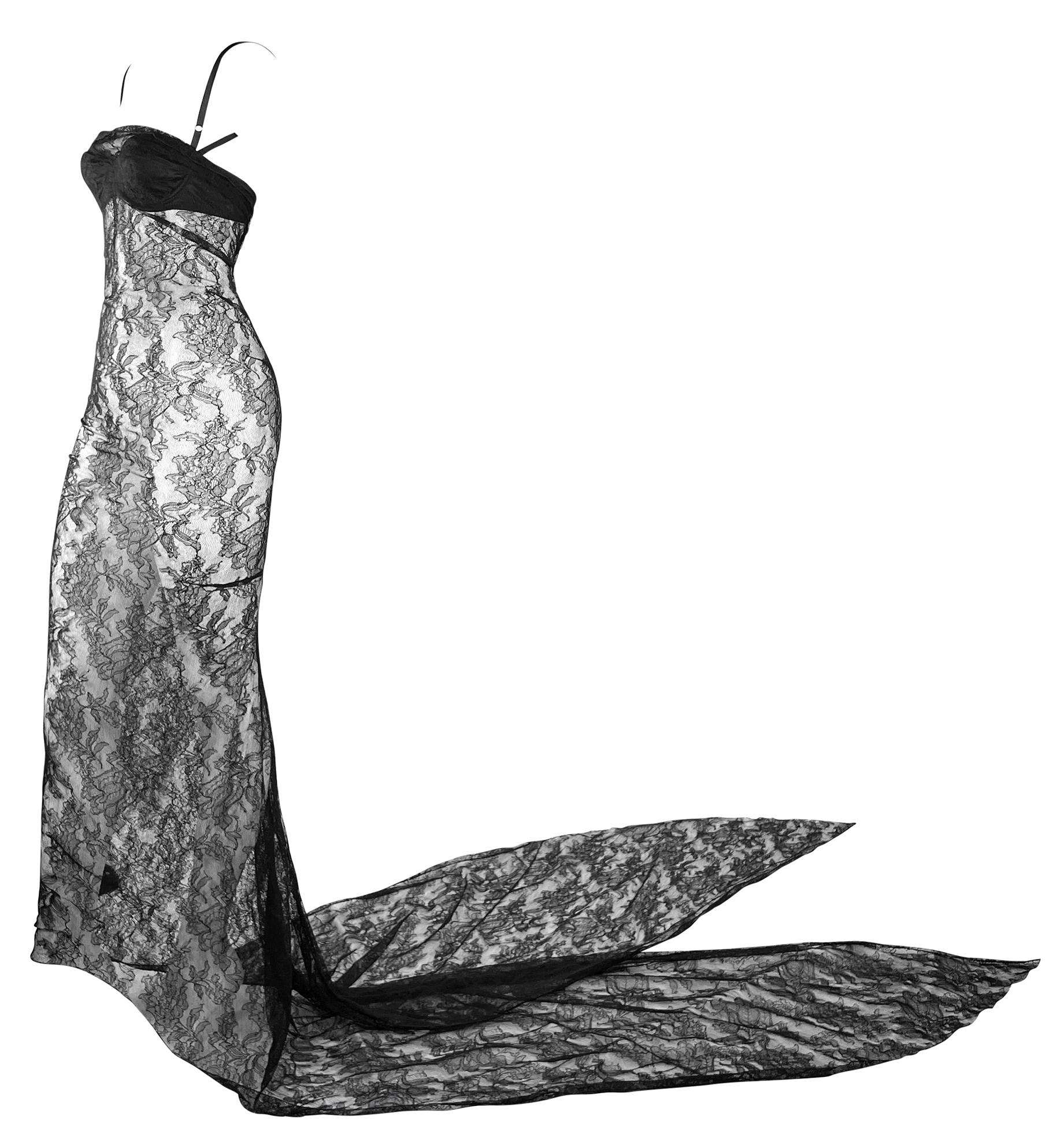 NWT S/S 1999 Dolce & Gabbana Runway Sheer Black Lace Train Gown For Sale 3