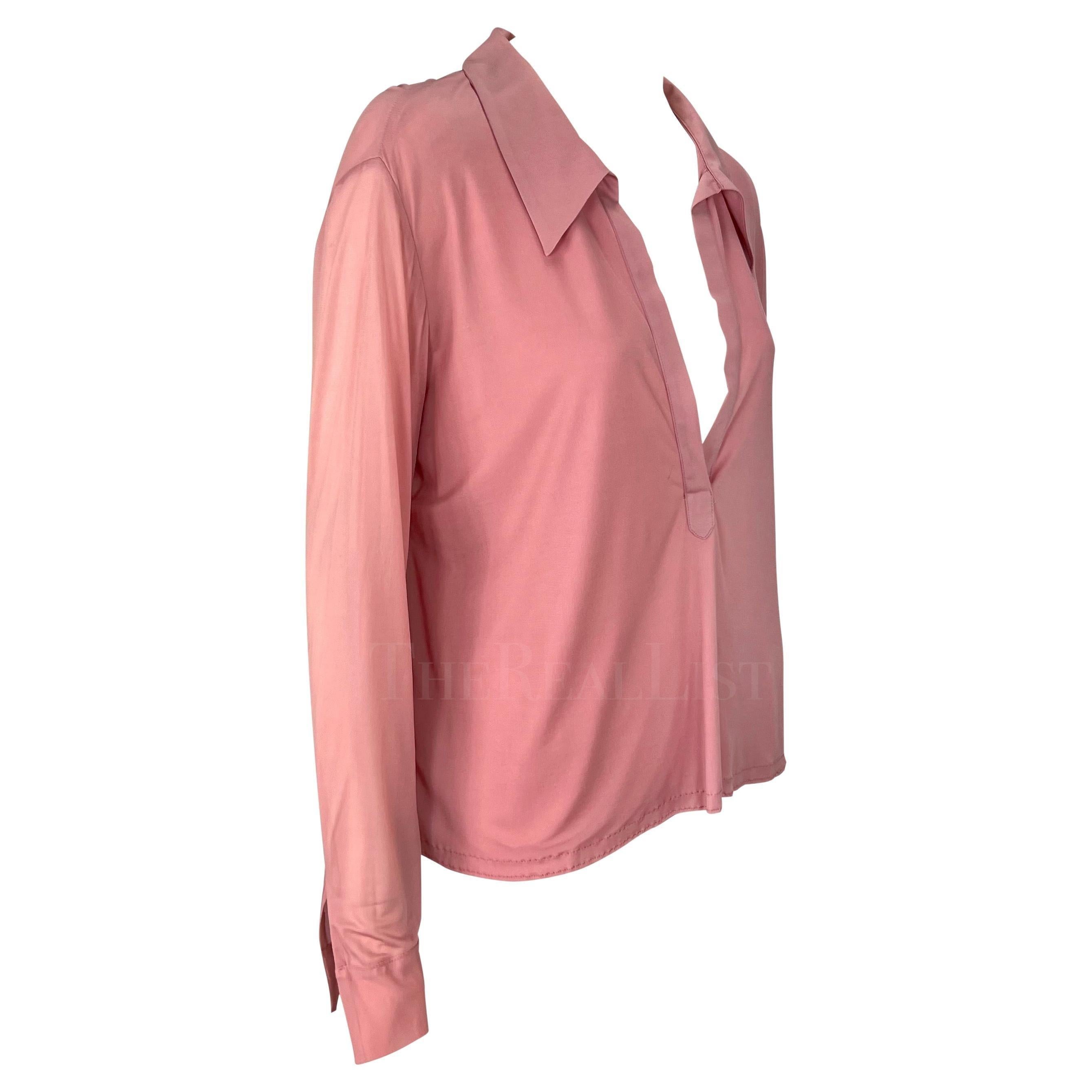 NWT S/S 2000 Gucci by Tom Ford Anuncio de Pasarela Blusa con Cuello Rosa Desnuda Top en venta 7