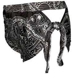NWT S/S 2000 Gucci by Tom Ford Slinky Bandana Print Cut-Out Shorty Shorts
