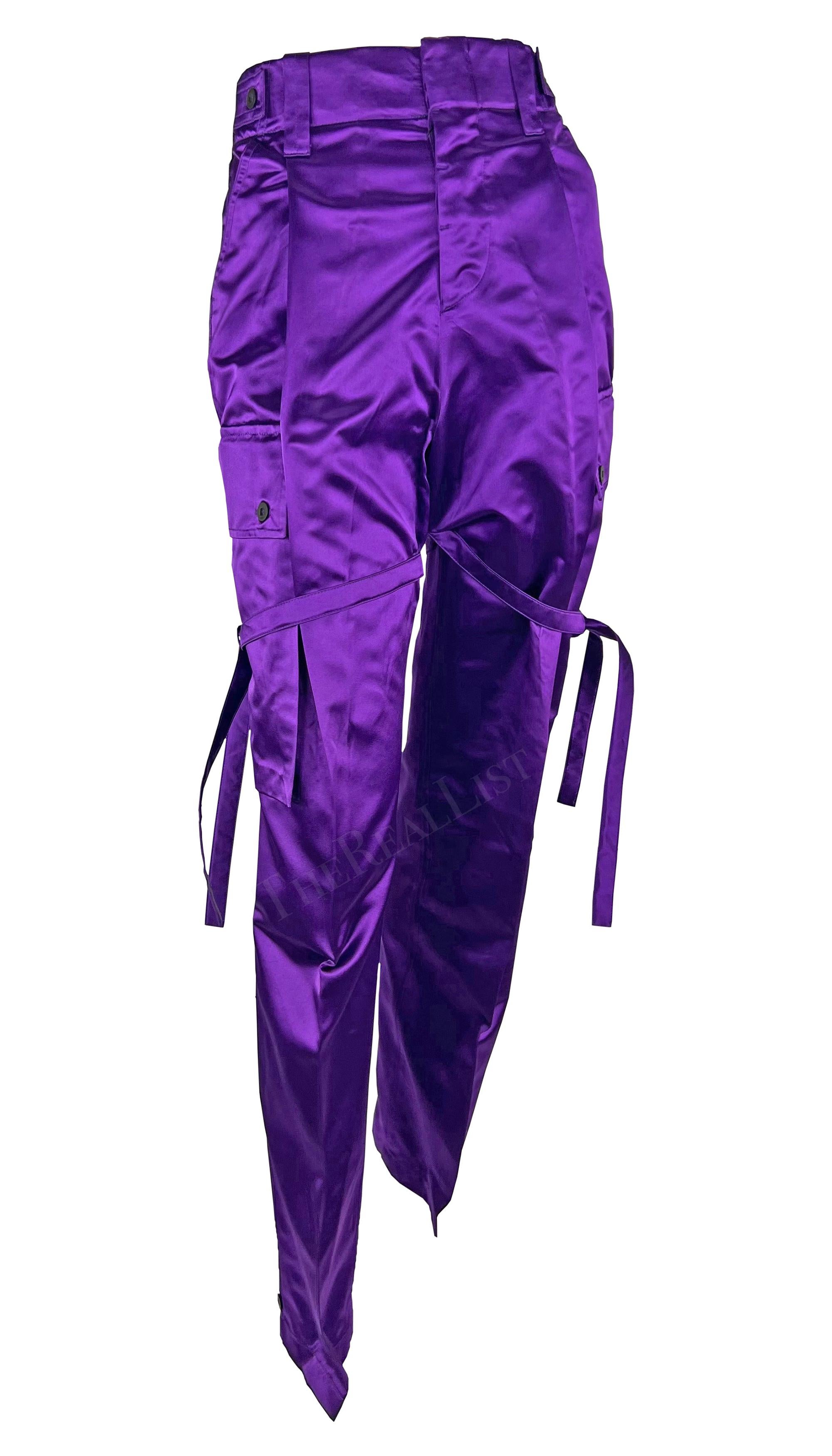 NWT S/S 2001 Gucci by Tom Ford Runway Purple Satin Tie Wide Leg Cargo Pants  For Sale 7