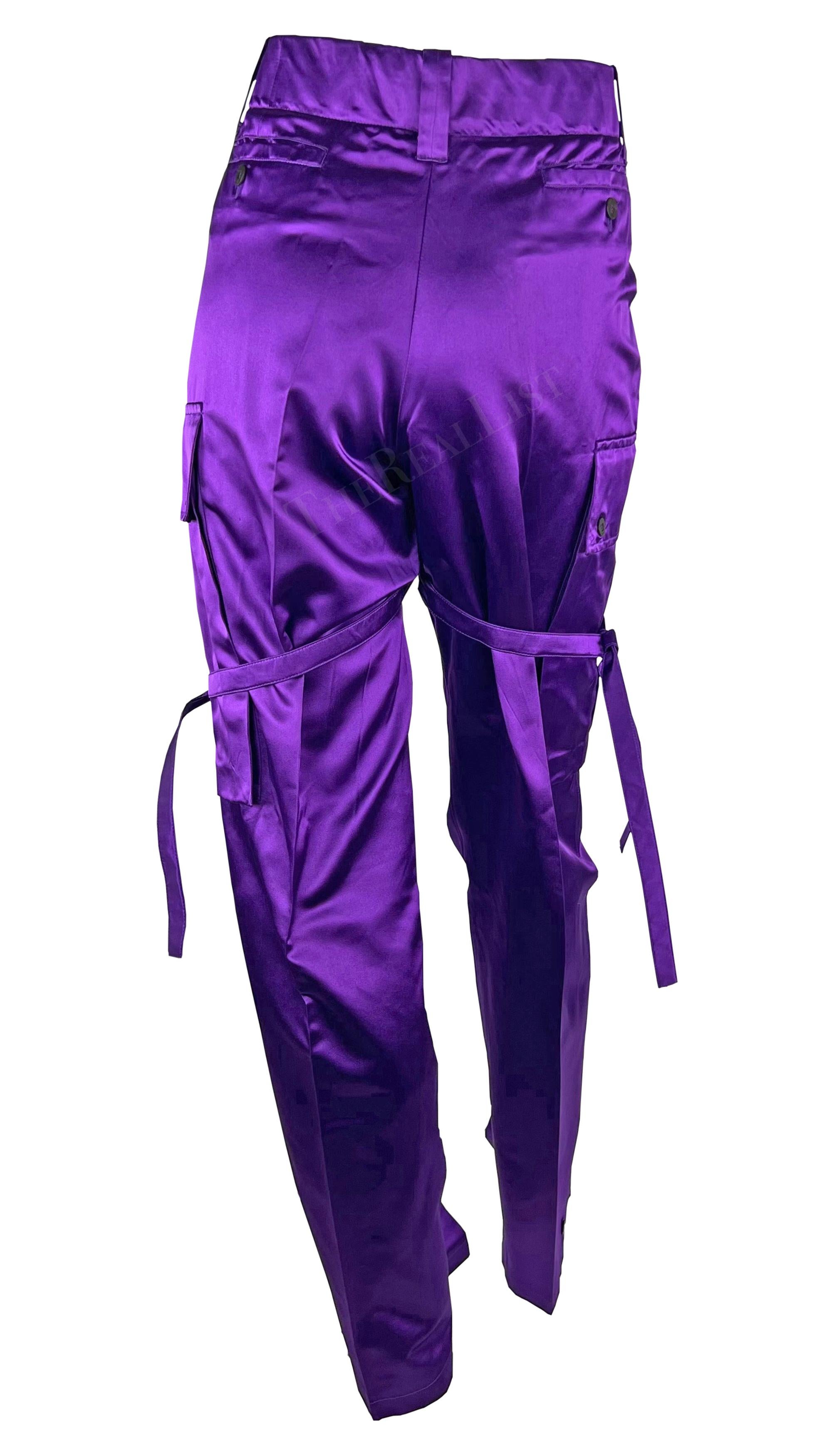 NWT S/S 2001 Gucci by Tom Ford Runway Purple Satin Tie Wide Leg Cargo Pants  For Sale 2