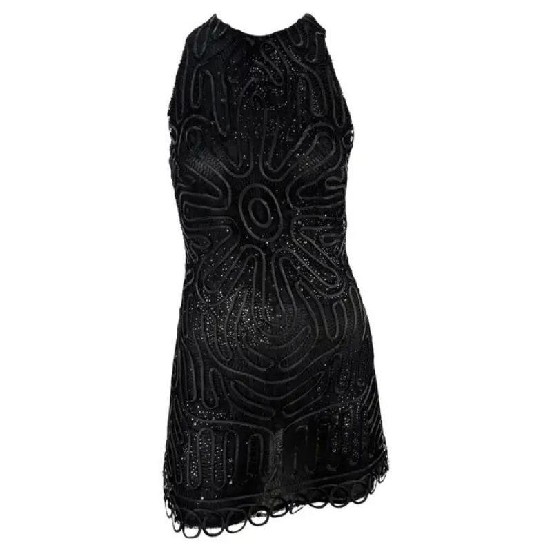 NWT S/S 2002 Gianni Versace by Donatella Mini vestido negro de encaje con pedrería transparente
