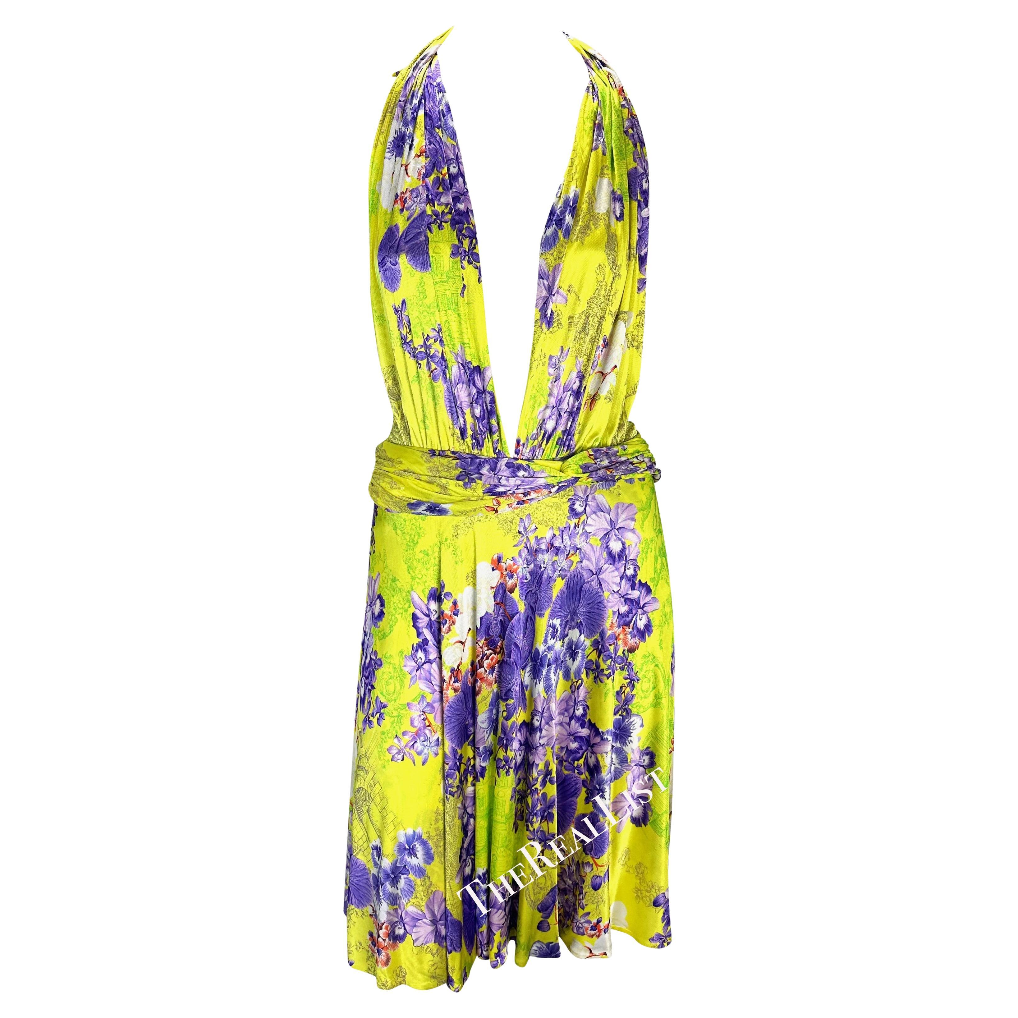 NWT S/S 2004 Versace by Donatella Jaune Orchidée Floral Runway Dress en vente