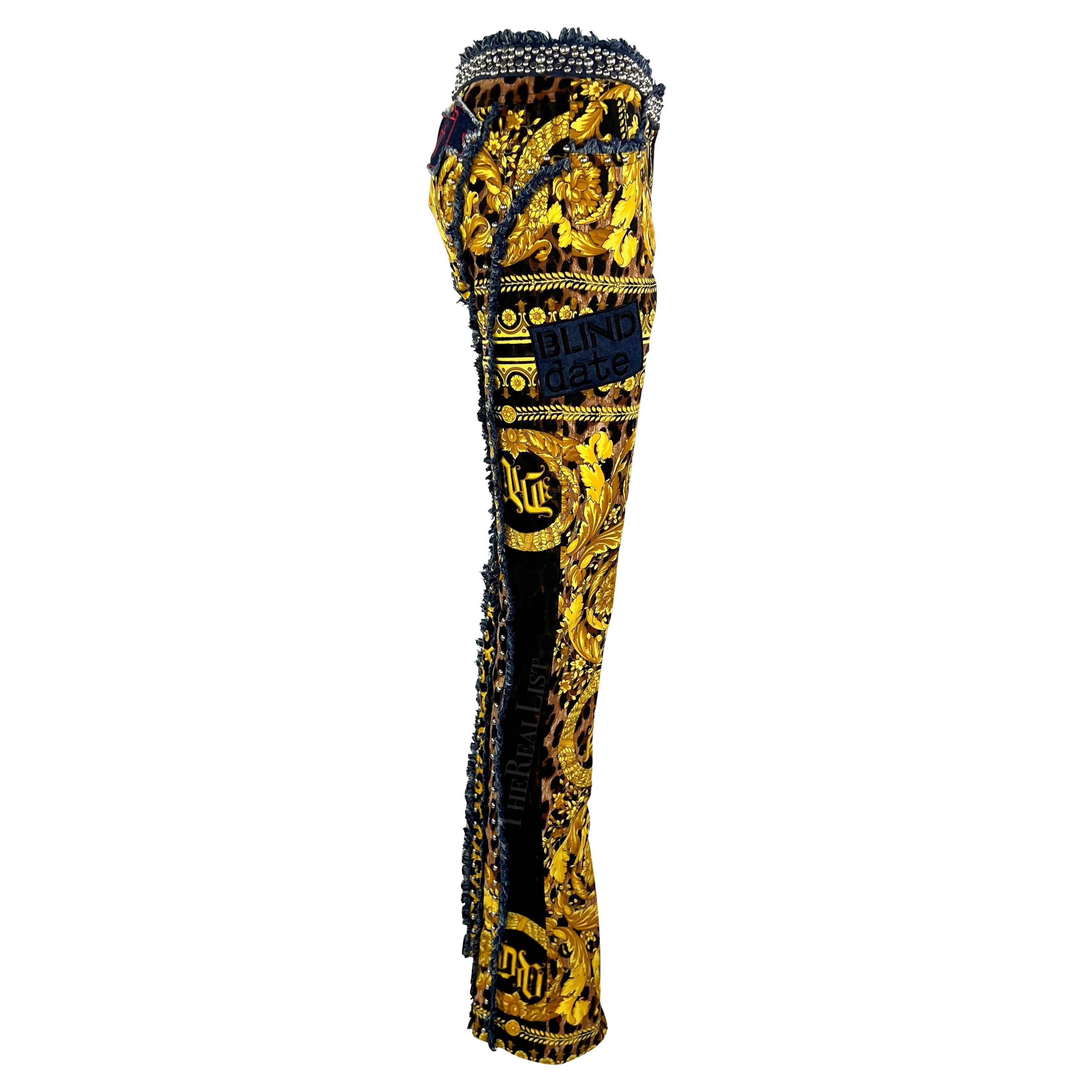 NWT S/S 2005 Versace by Donatella Baroque Print 'Chaos Couture' Studded Jeans In Excellent Condition For Sale In West Hollywood, CA