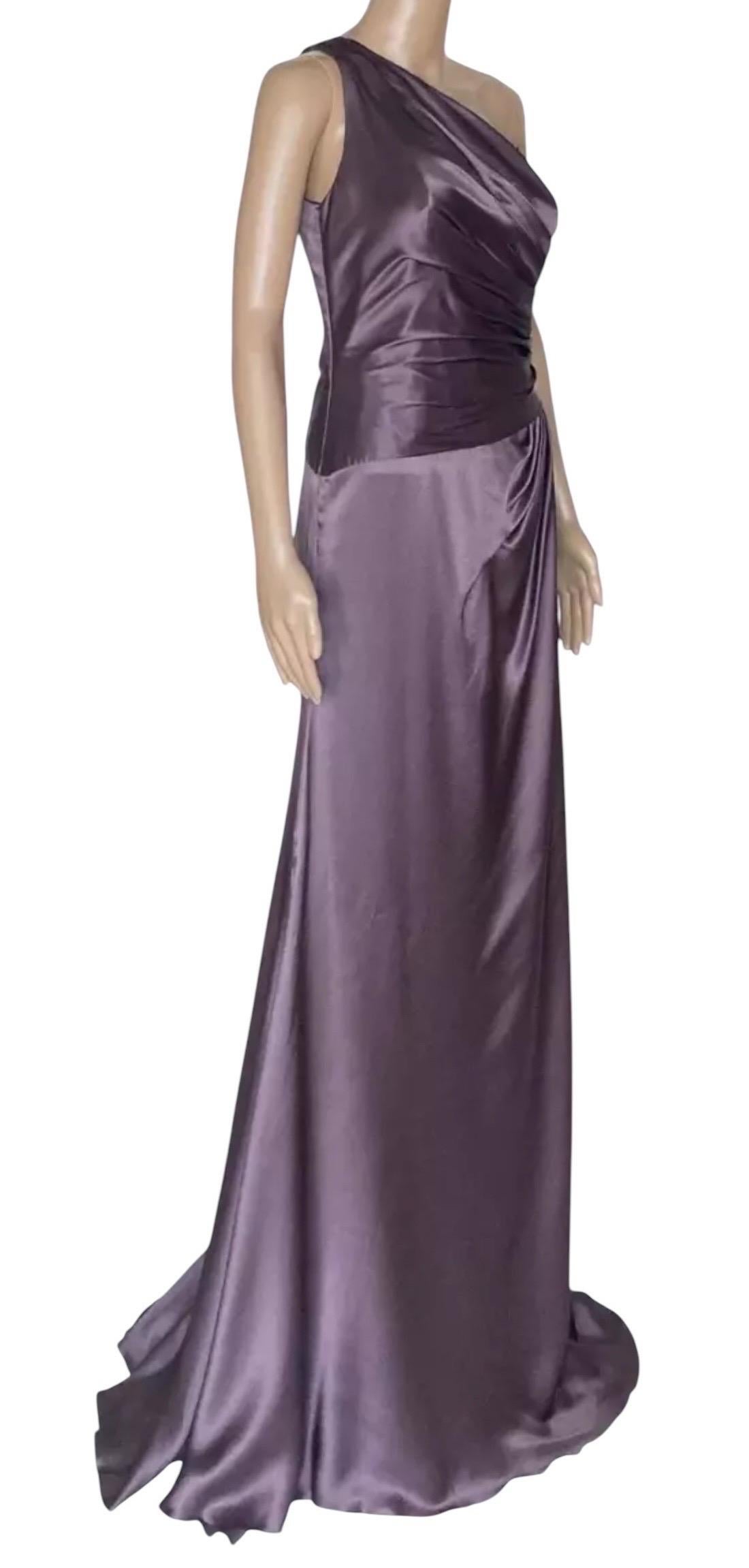 2009 Vintage Versace Abito lungo monospalla viola con cuori 46 - US 10 in vendita 1