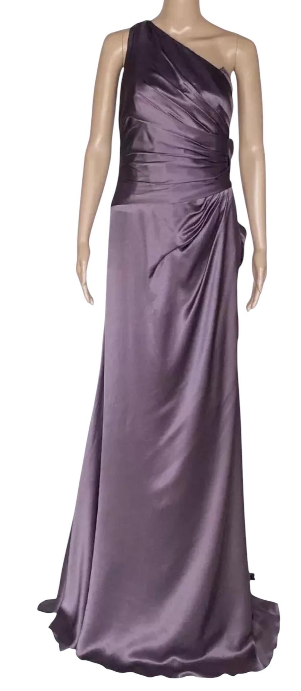2009 Vintage Versace Abito lungo monospalla viola con cuori 46 - US 10 in vendita 3