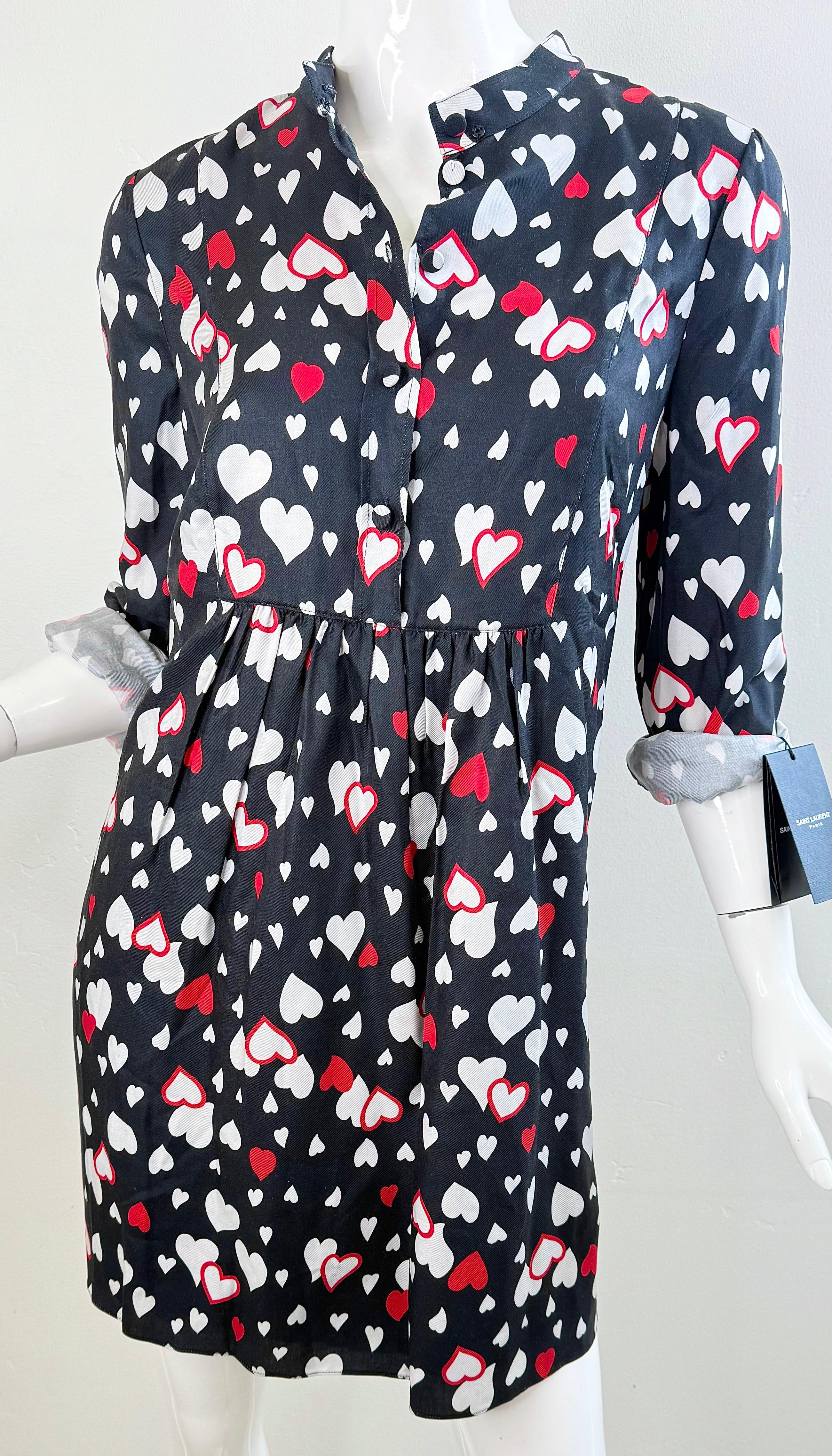 NWT Saint Laurent 2016 Größe 40 Heart Print Minikleid Schwarz Rot Weiß Seide YSL im Angebot 8