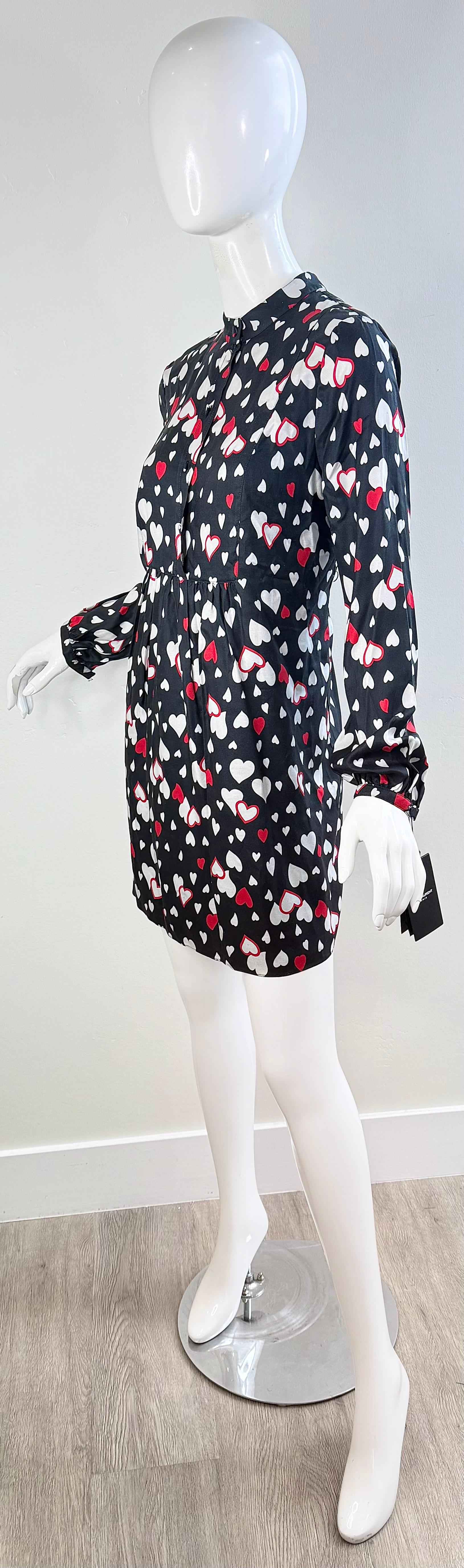 NWT Saint Laurent 2016 Größe 40 Heart Print Minikleid Schwarz Rot Weiß Seide YSL im Angebot 11