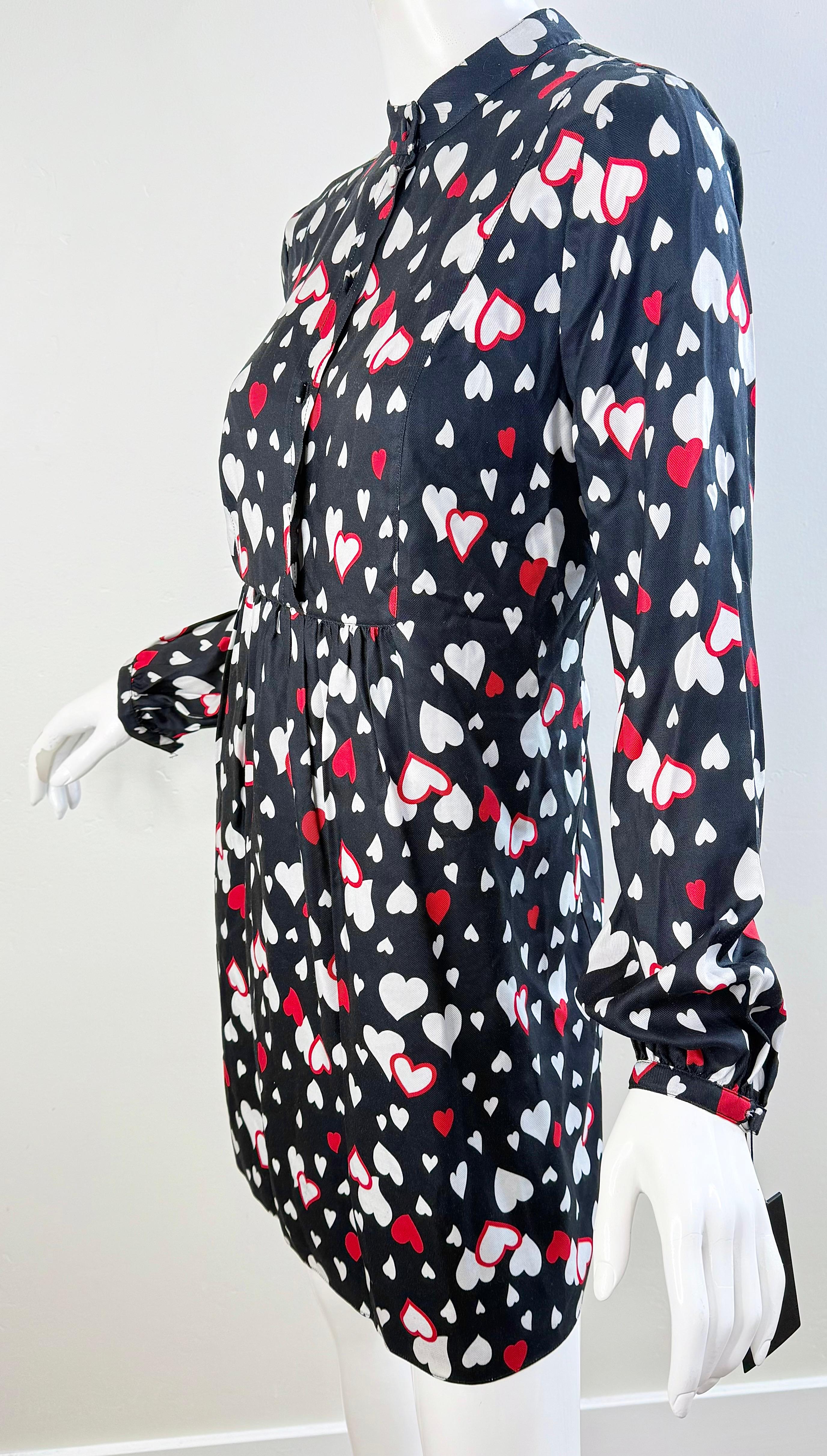 NWT Saint Laurent 2016 Größe 40 Heart Print Minikleid Schwarz Rot Weiß Seide YSL im Angebot 15