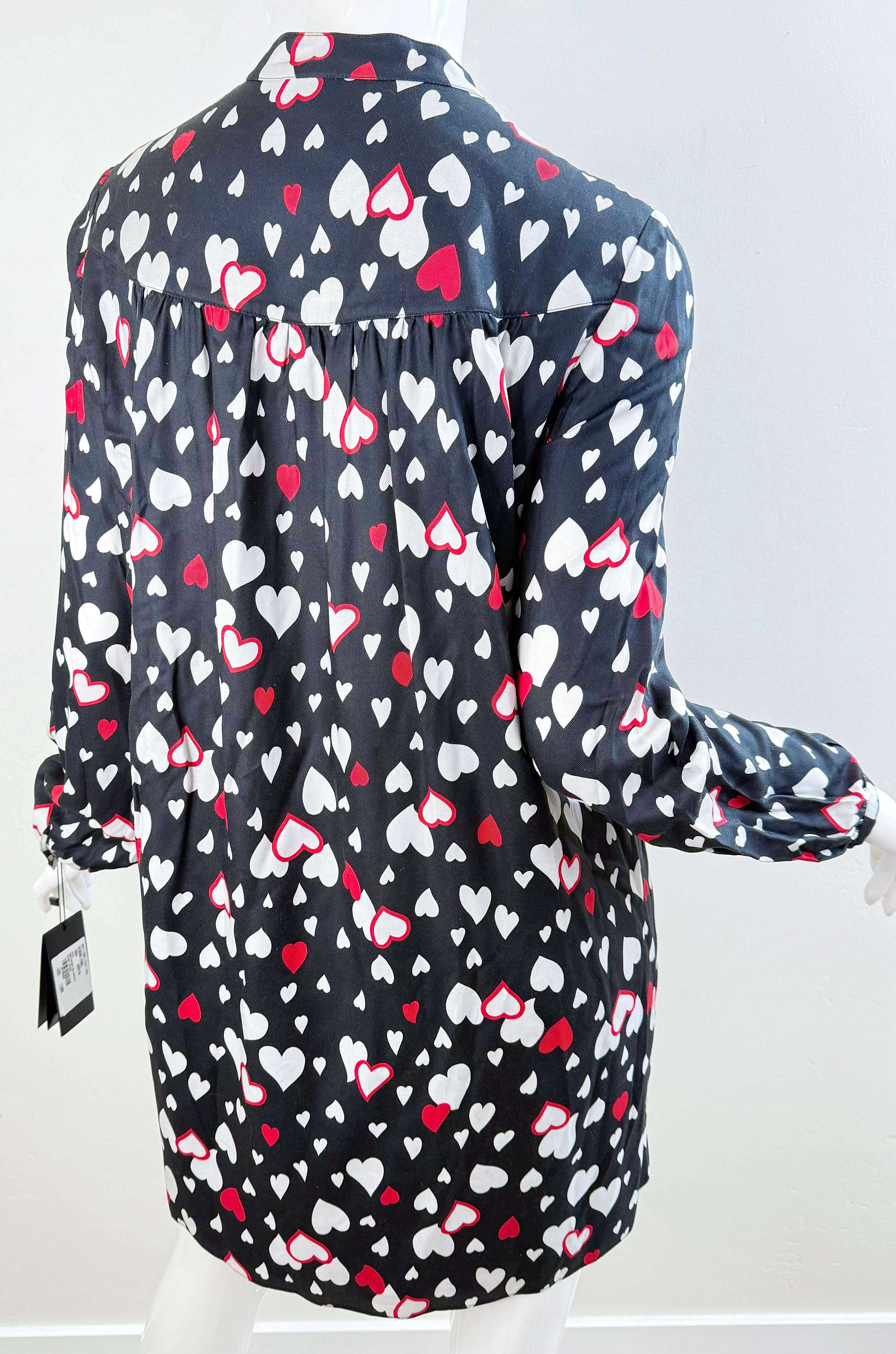 NWT Saint Laurent 2016 Größe 40 Heart Print Minikleid Schwarz Rot Weiß Seide YSL im Angebot 3