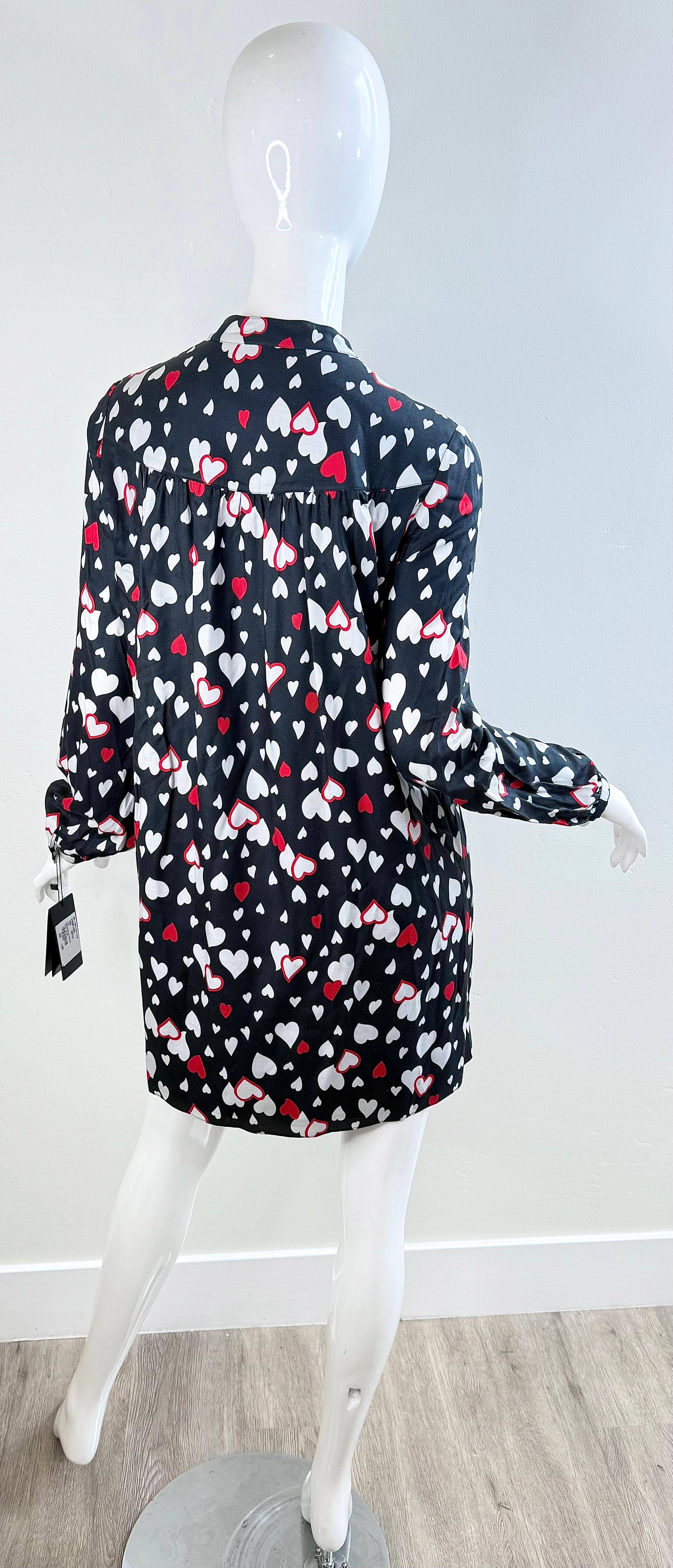 NWT Saint Laurent 2016 Größe 40 Heart Print Minikleid Schwarz Rot Weiß Seide YSL im Angebot 4