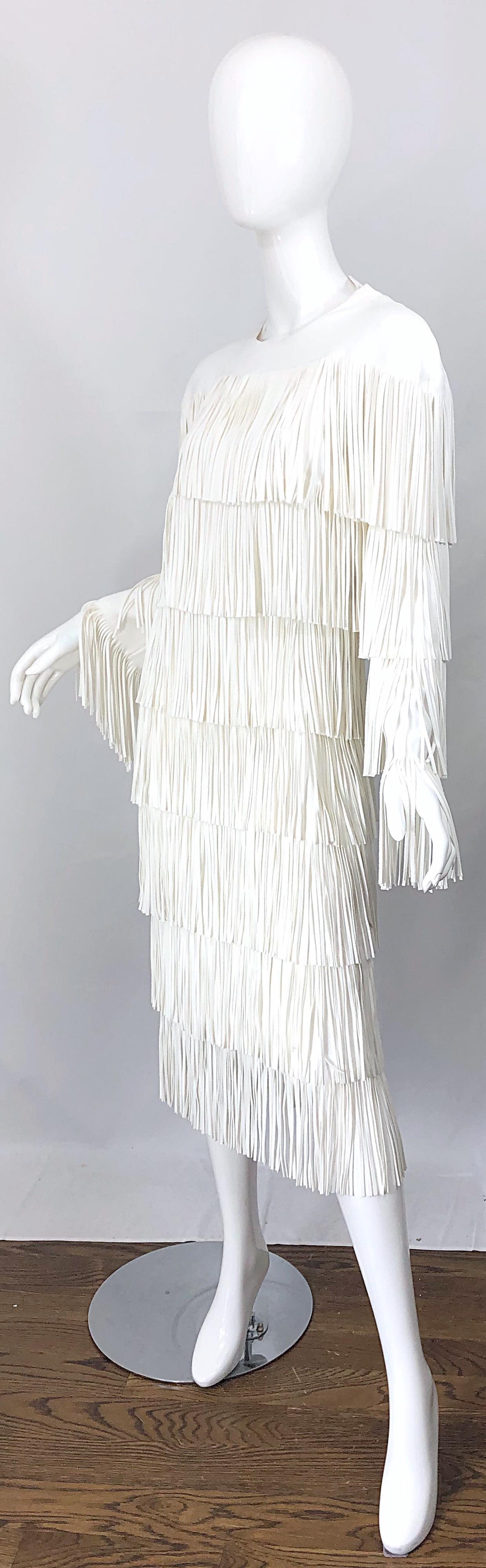 NWT Tom Ford $7, 000 Runway Fall 2015 Size 42 / 8 White Open Back Fringe Dress For Sale 4