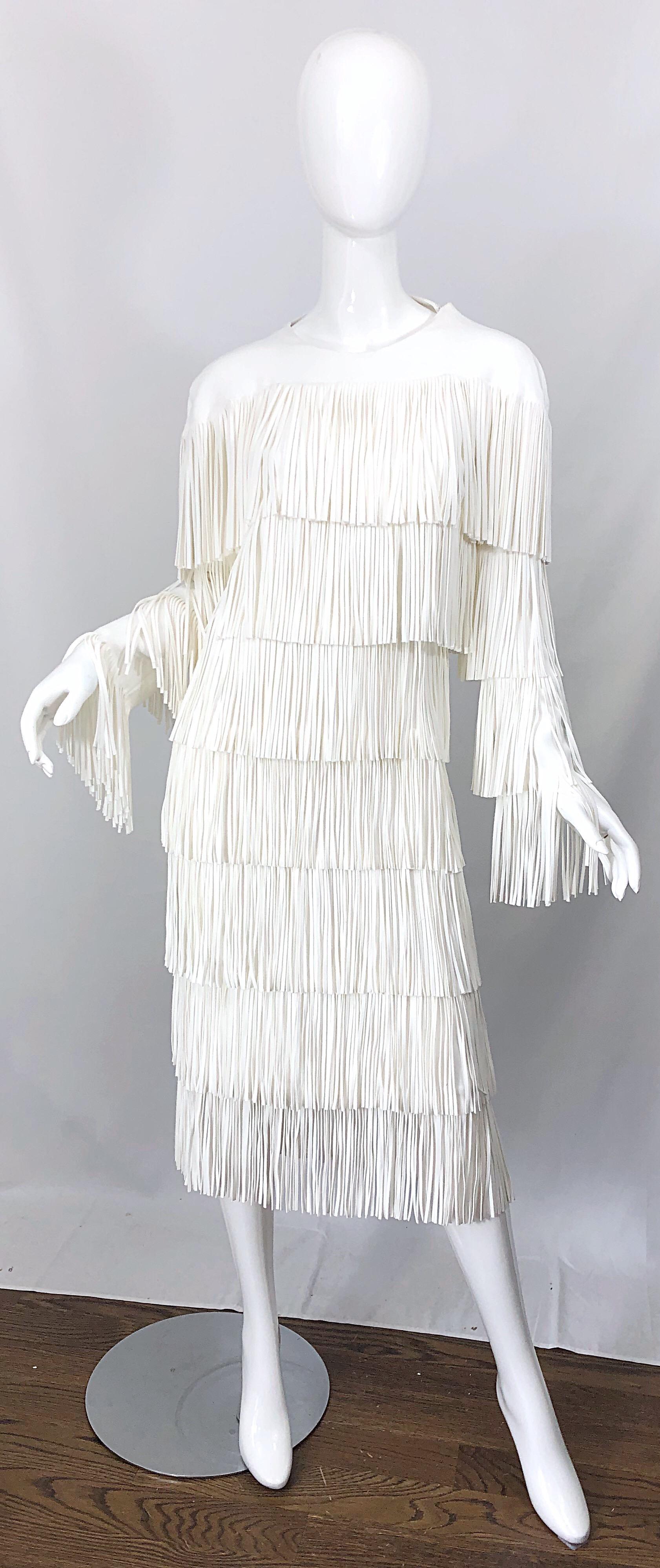 NWT Tom Ford $7, 000 Runway Fall 2015 Size 42 / 8 White Open Back Fringe Dress For Sale 5