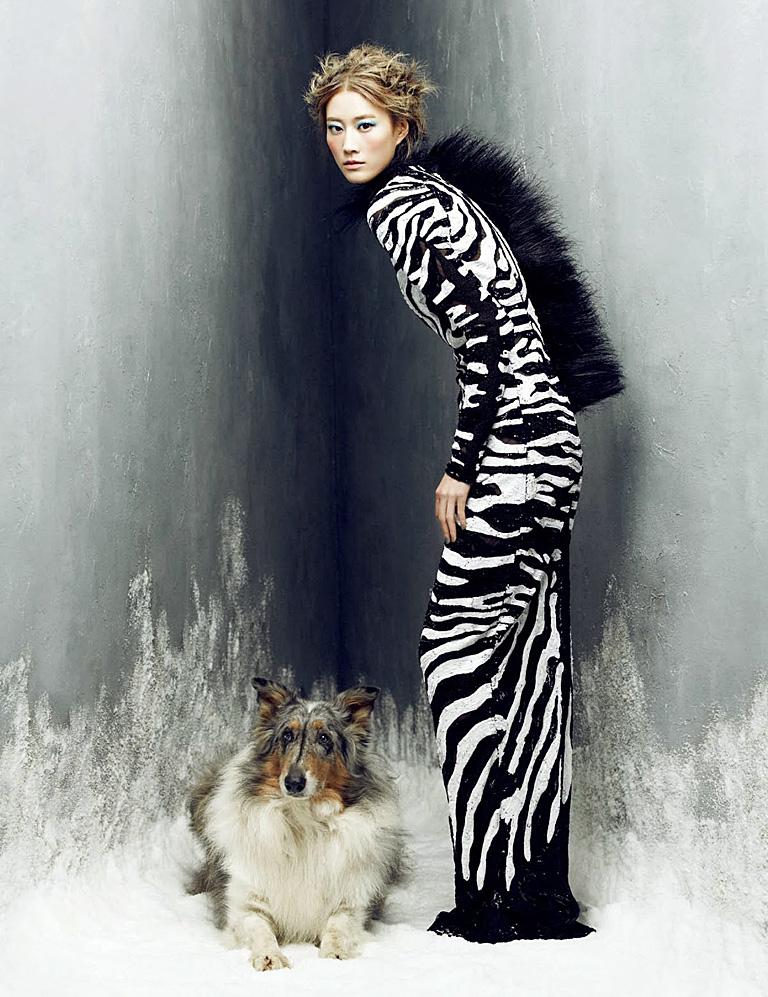 NWT $23K Tom Ford Beaded Zebra Ostrich Feather Dress Gown  Rare! In New Condition For Sale In Los Angeles, CA