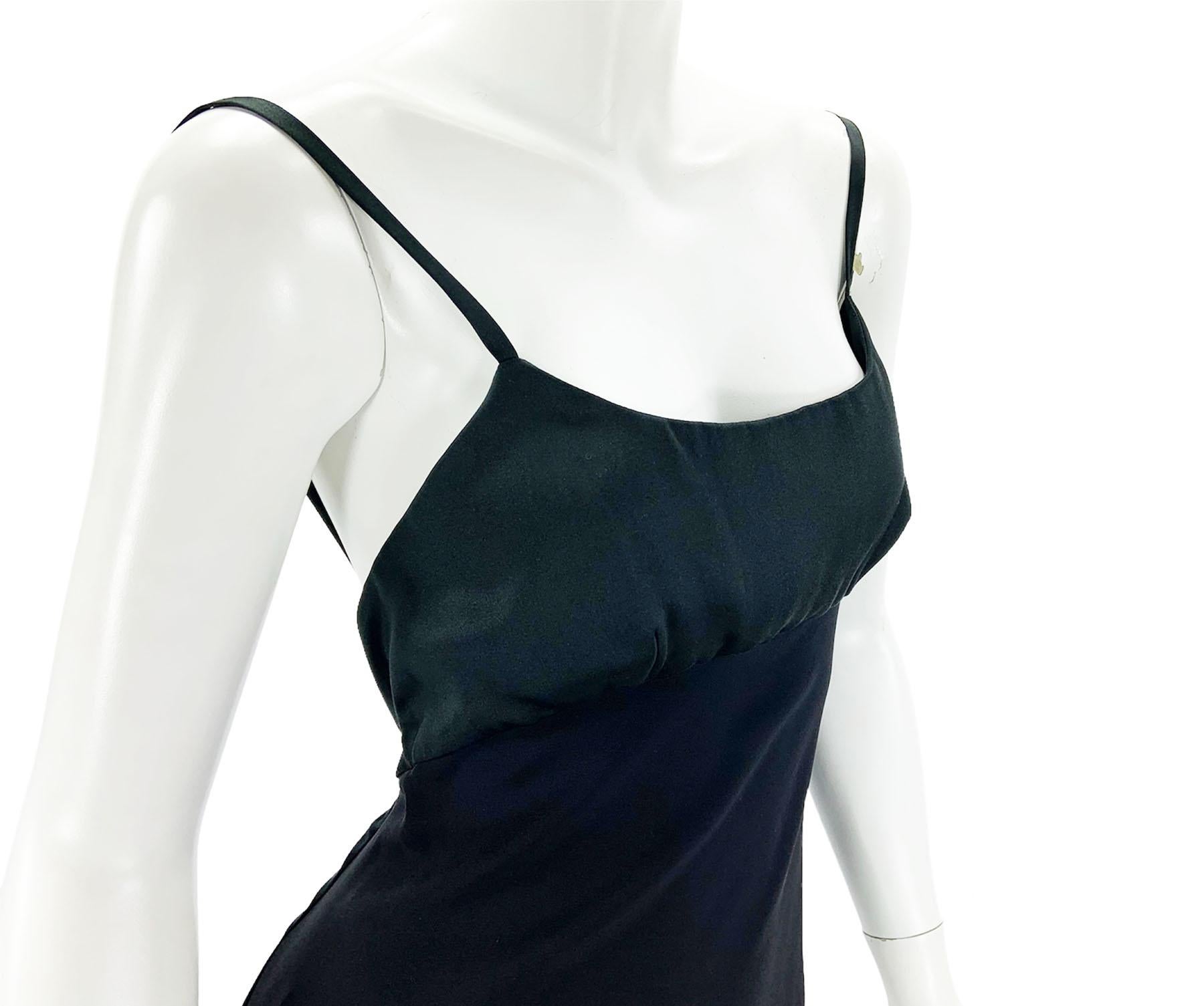 NWT Tom Ford for Gucci SS 2001 Vestido de seda negro italiano 40 - US 4 en venta 1