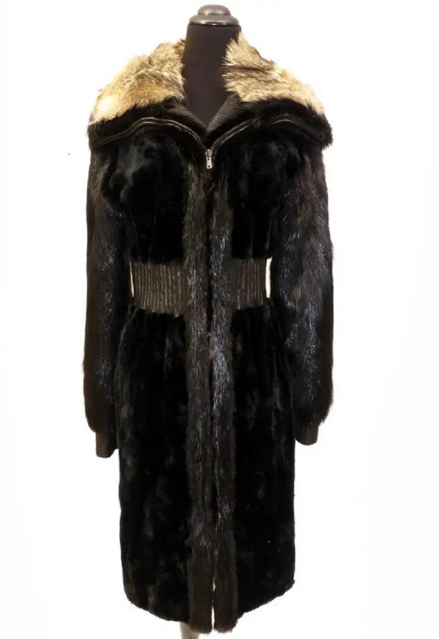 NWT Tom Ford for Yves Saint Laurent F/W 2003 Fur Coat French 38 - US 6 For Sale 1