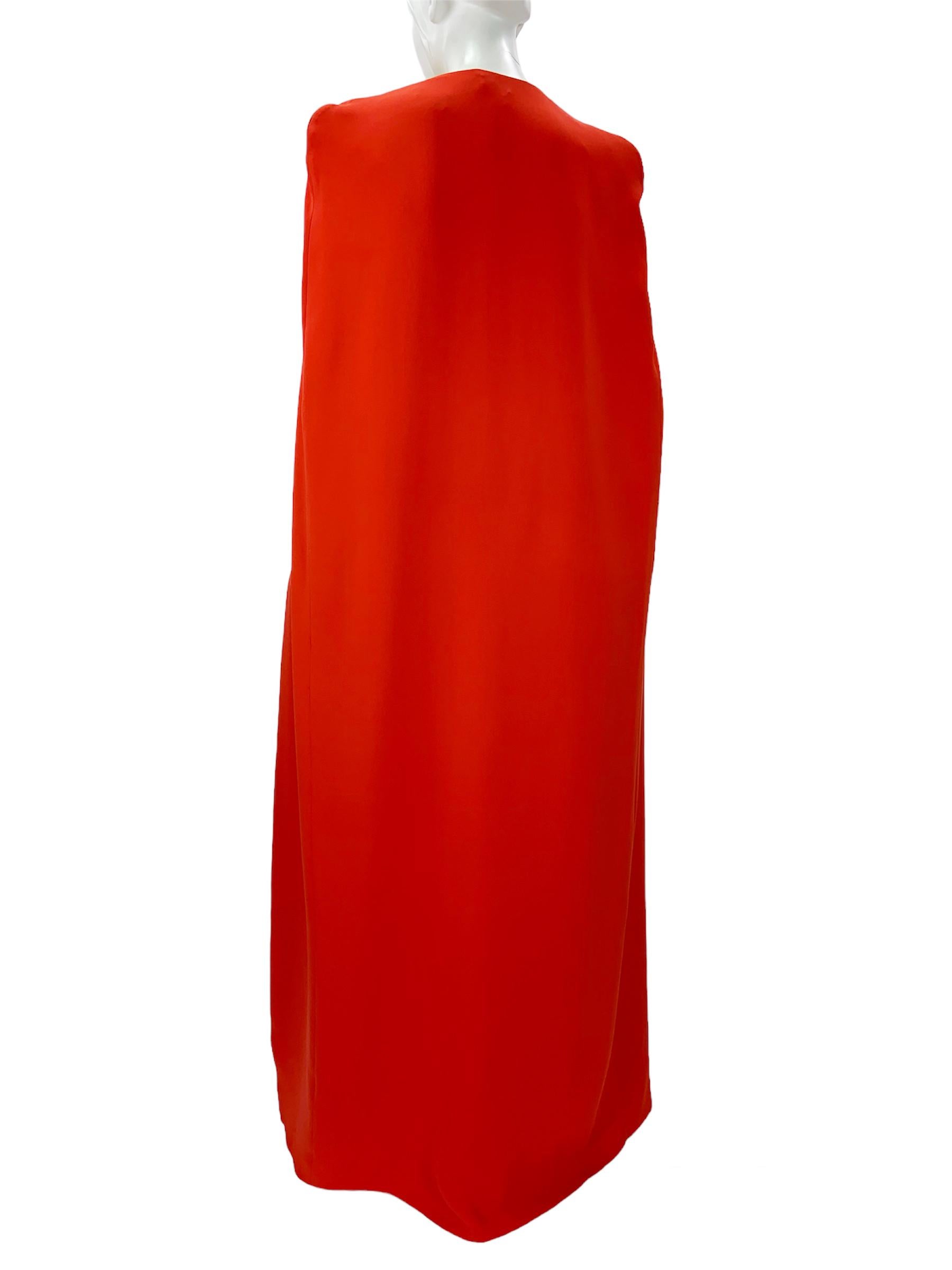 NWT Tom Ford FW 2023 Venetian Red Silk-Georgette Evening Cape Dress Italian 38 For Sale 6