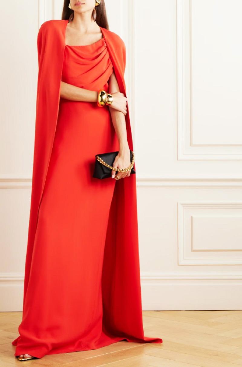 NWT Tom Ford FW 2023 Venetian Red Silk-Georgette Evening Cape Dress Italian 38 For Sale 4