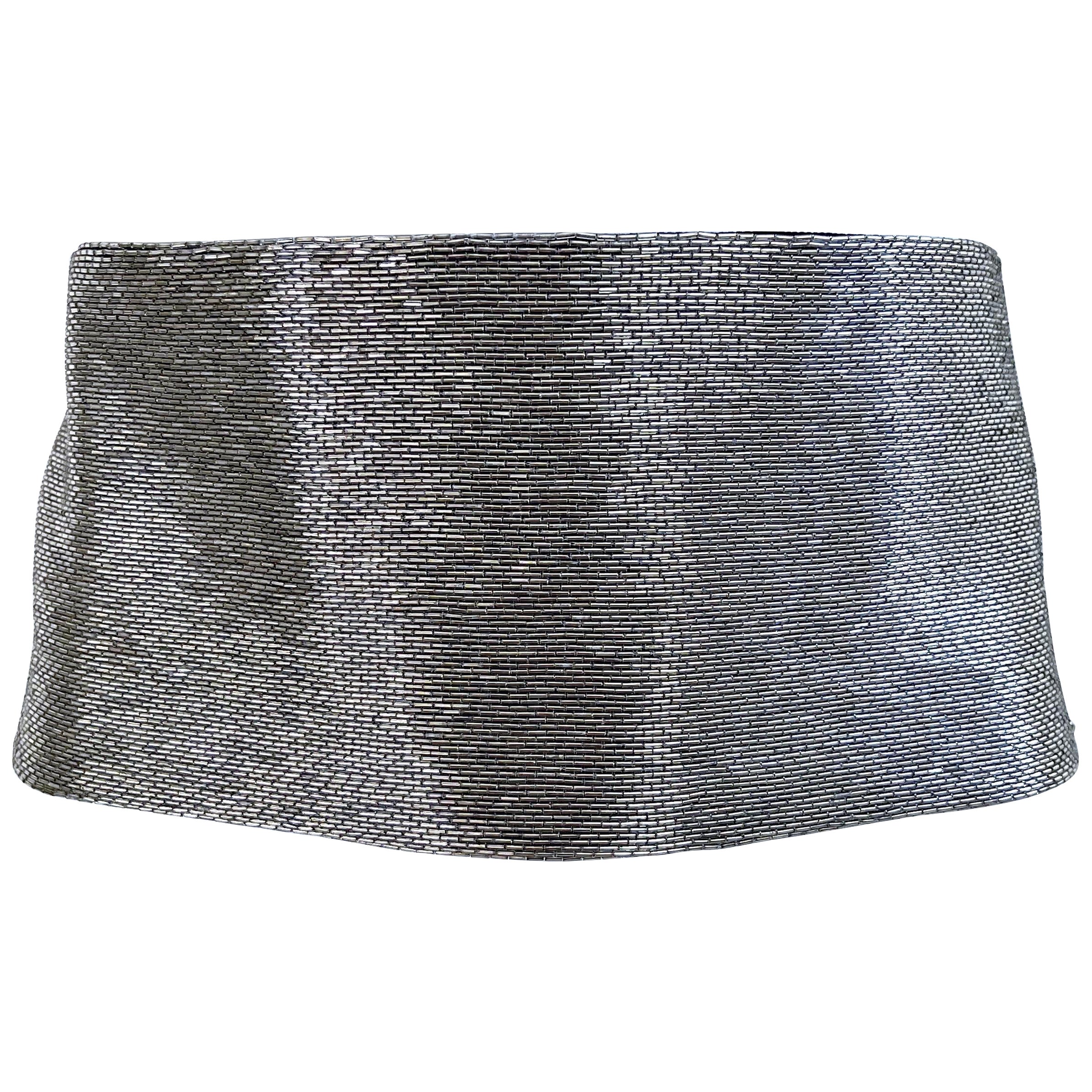 NEU Tom Ford Größe 44 / 8 10 Silber Perlen Metallic Breiter Seidengürtel 31 Zoll Taille im Angebot