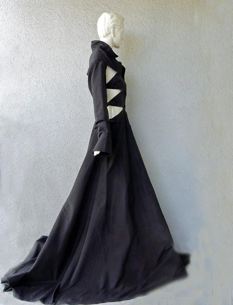 NWT Valentino Runway Black Cutout Coat Dress Gown For Sale 2