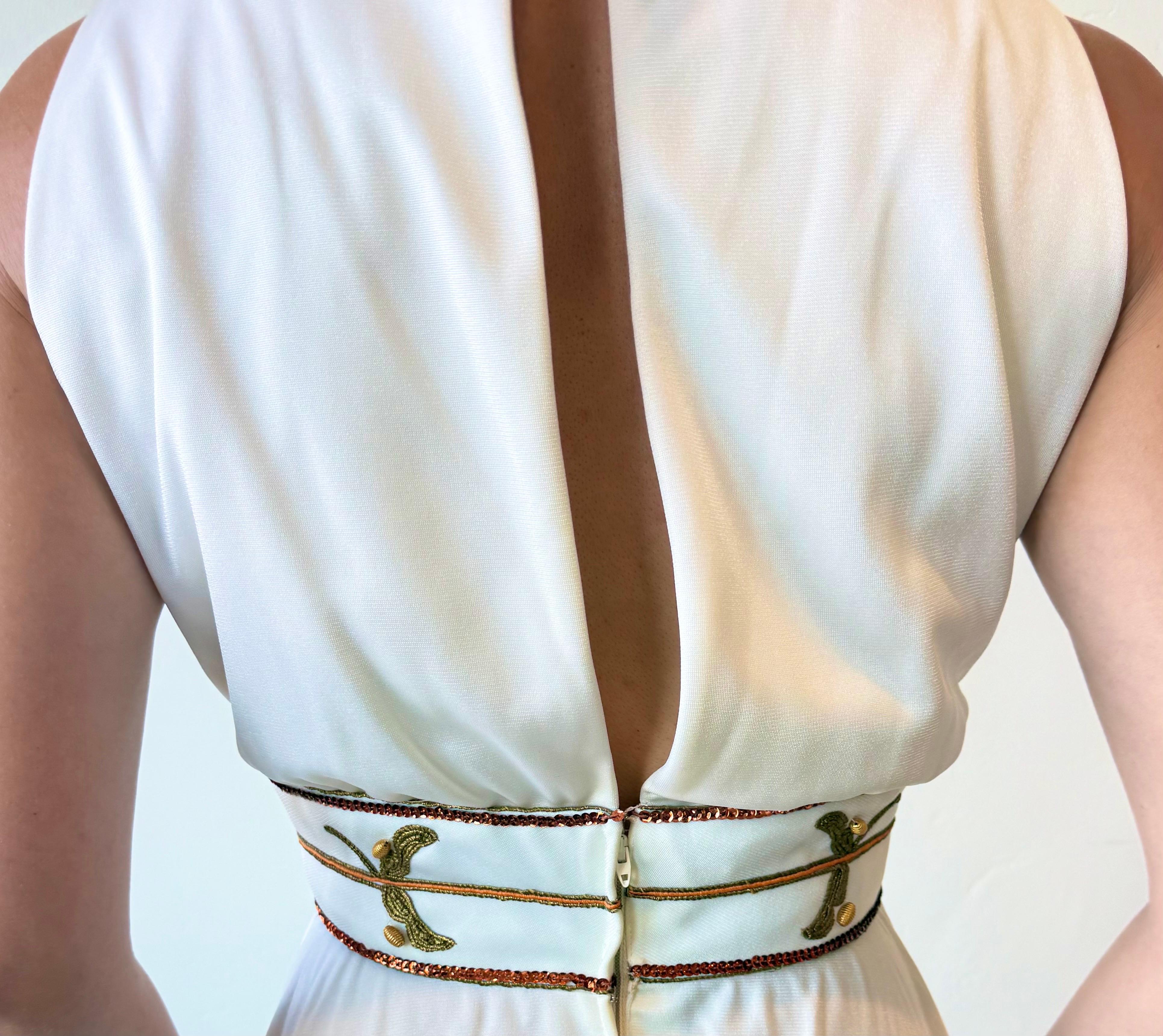 NWT Vintage 1970s Birdine's Sunshine White Beaded Grecian Maxi Dress Gown en venta 2