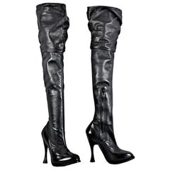 NWT VINTAGE ALEXANDER MCQUEEN BLACK OVER THE KNEE BOOTS Size 39 