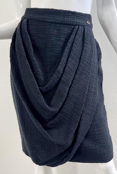 NWT Vintage Chanel Größe 40 Schwarz Baumwolle Boucle Grün Gripoix Drapiert Bleistiftrock