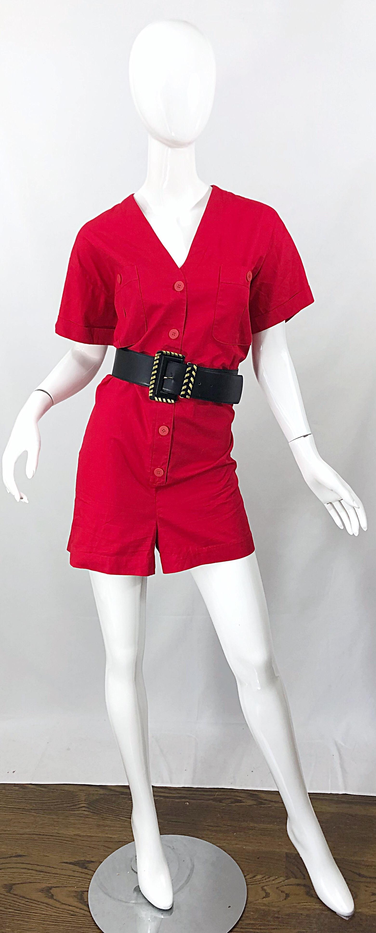 Christian Dior - Combishort rouge en coton, vintage, neuve avec étiquettes, taille 14 Neuf - En vente à San Diego, CA