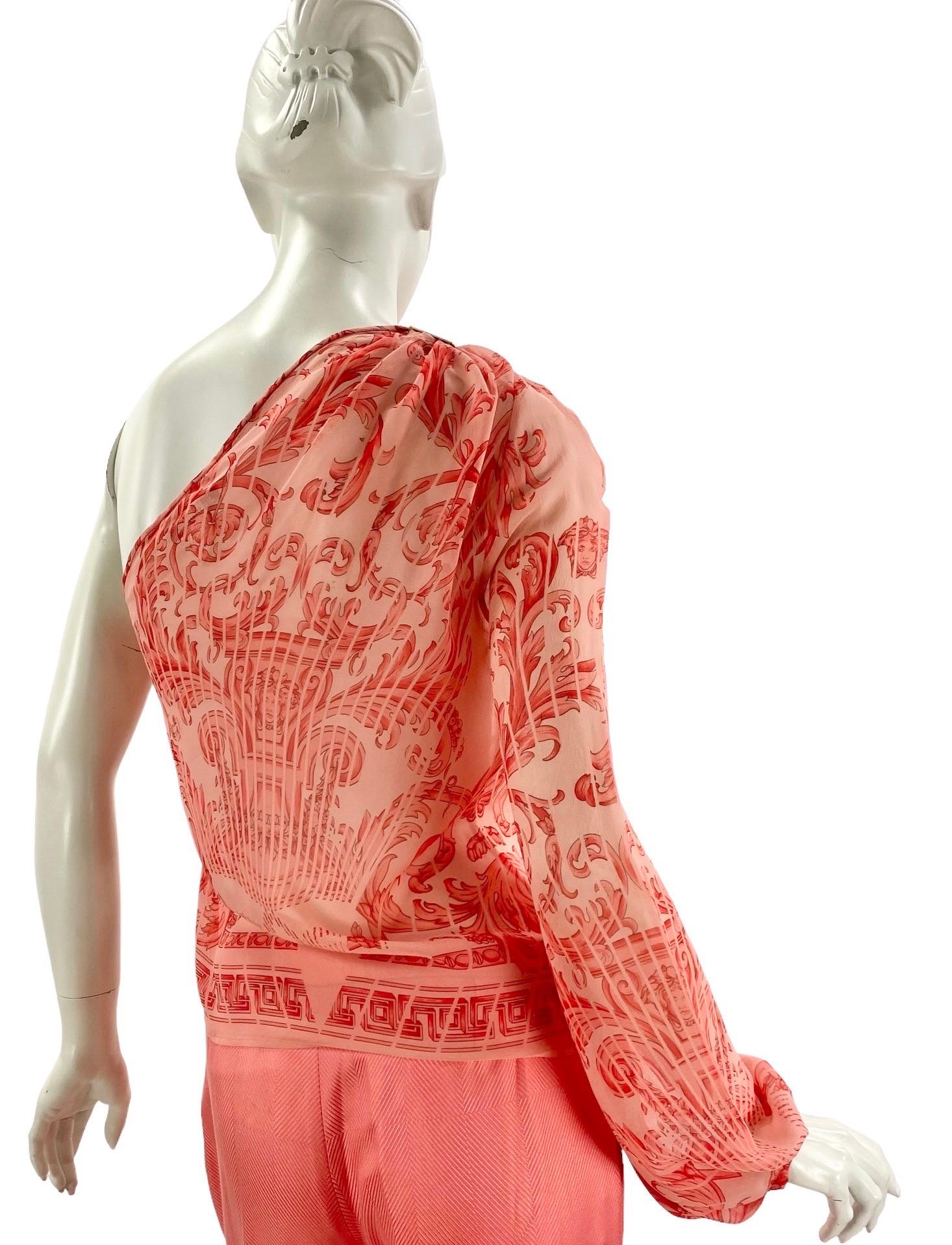 Costume pantalon italien 3 pièces en soie rose vintage Gianni Versace Couture, Taille 42, Neuf avec étiquette  en vente 3