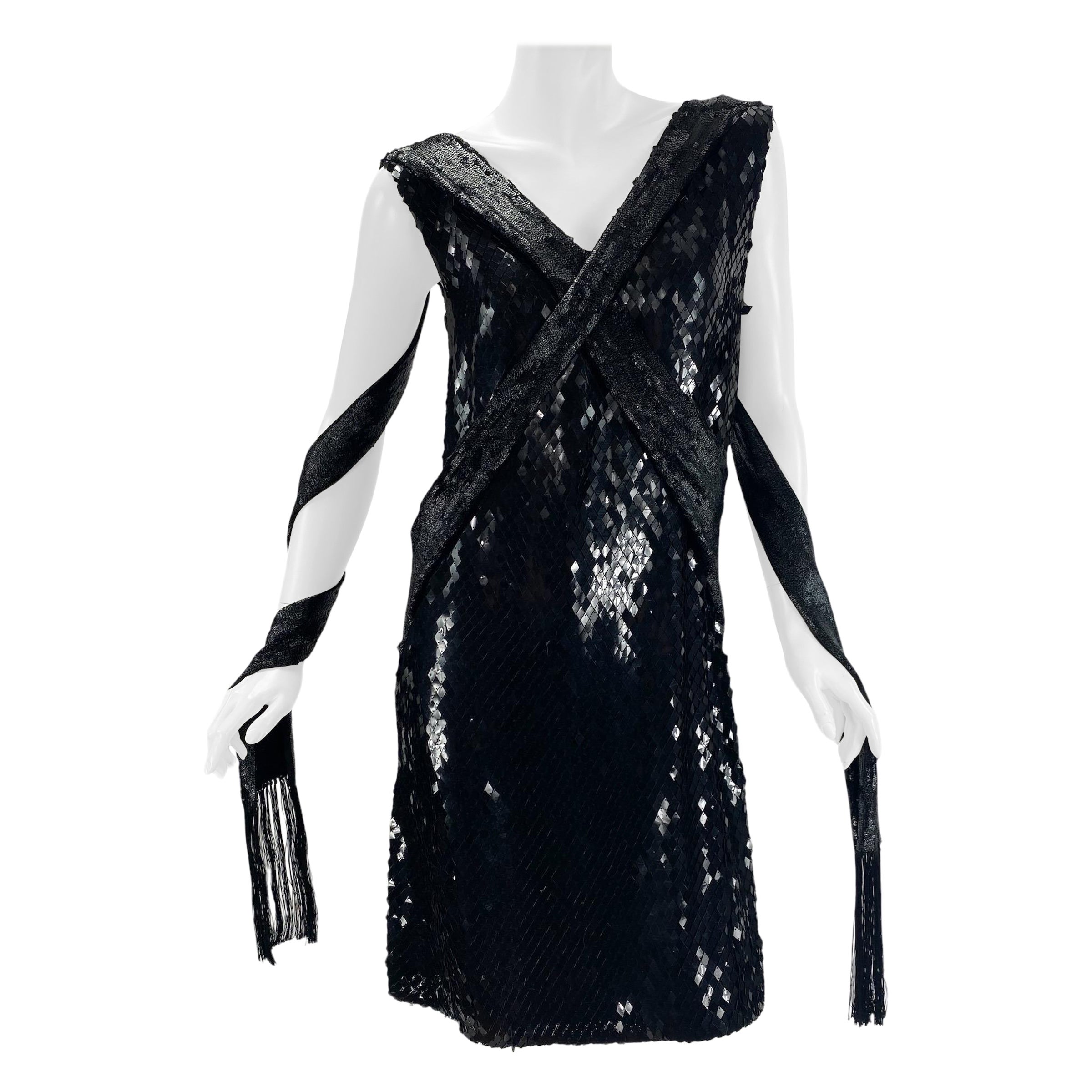 NWT Vintage Gucci 2008 Kollektion verschönertes schwarzes Kleid Italienisch 40