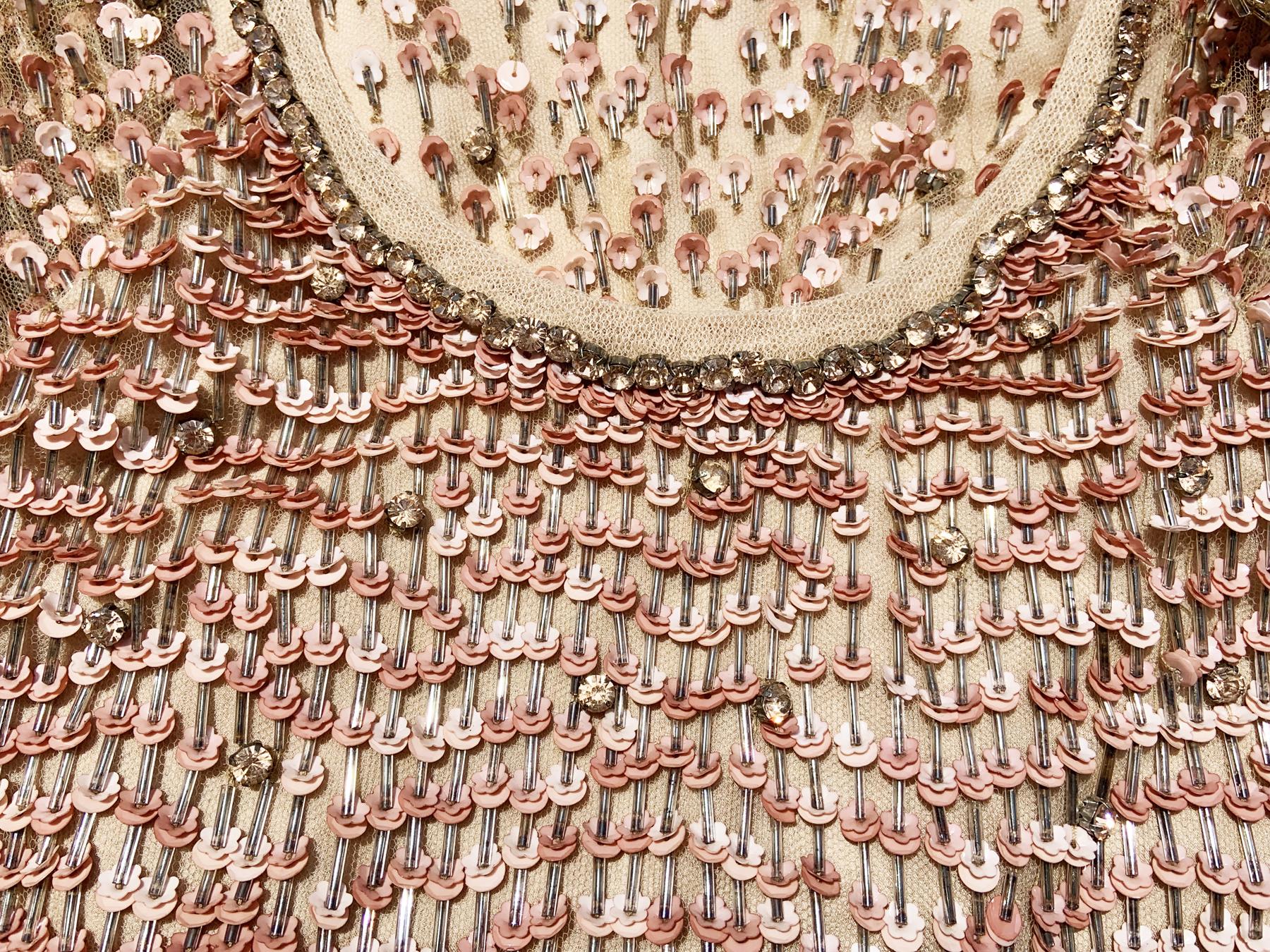 NWT Vintage Valentino Fully Beaded Blush Pink Open Back Cocktail Dress It 40 For Sale 4