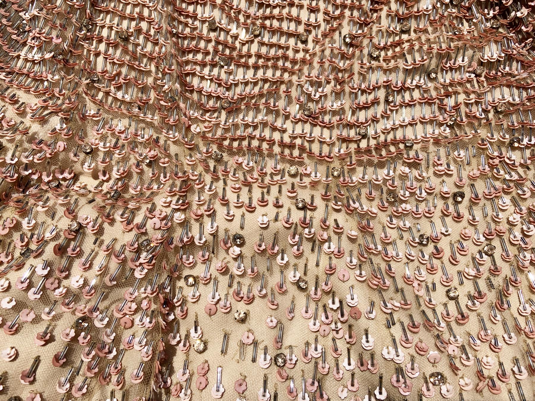NWT Vintage Valentino Fully Beaded Blush Pink Open Back Cocktail Dress It 40 For Sale 6