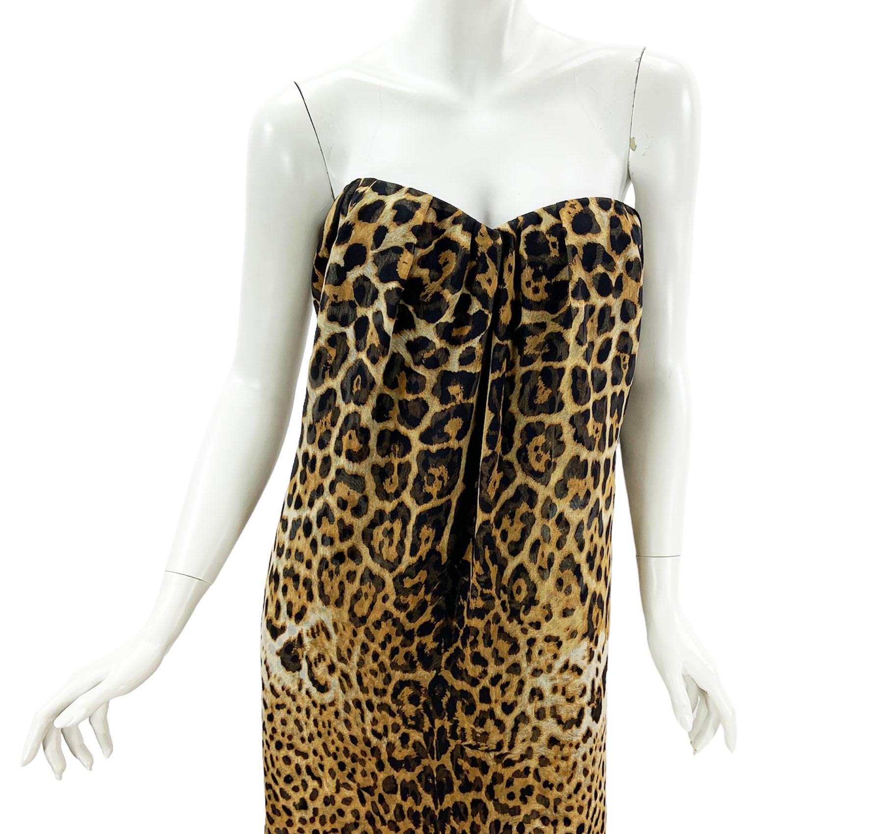 Neu mit Etikett Yves Saint Laurent 2012 Kollektion Maxikleid aus Seide mit Leopardenmuster Fr40 im Angebot 5