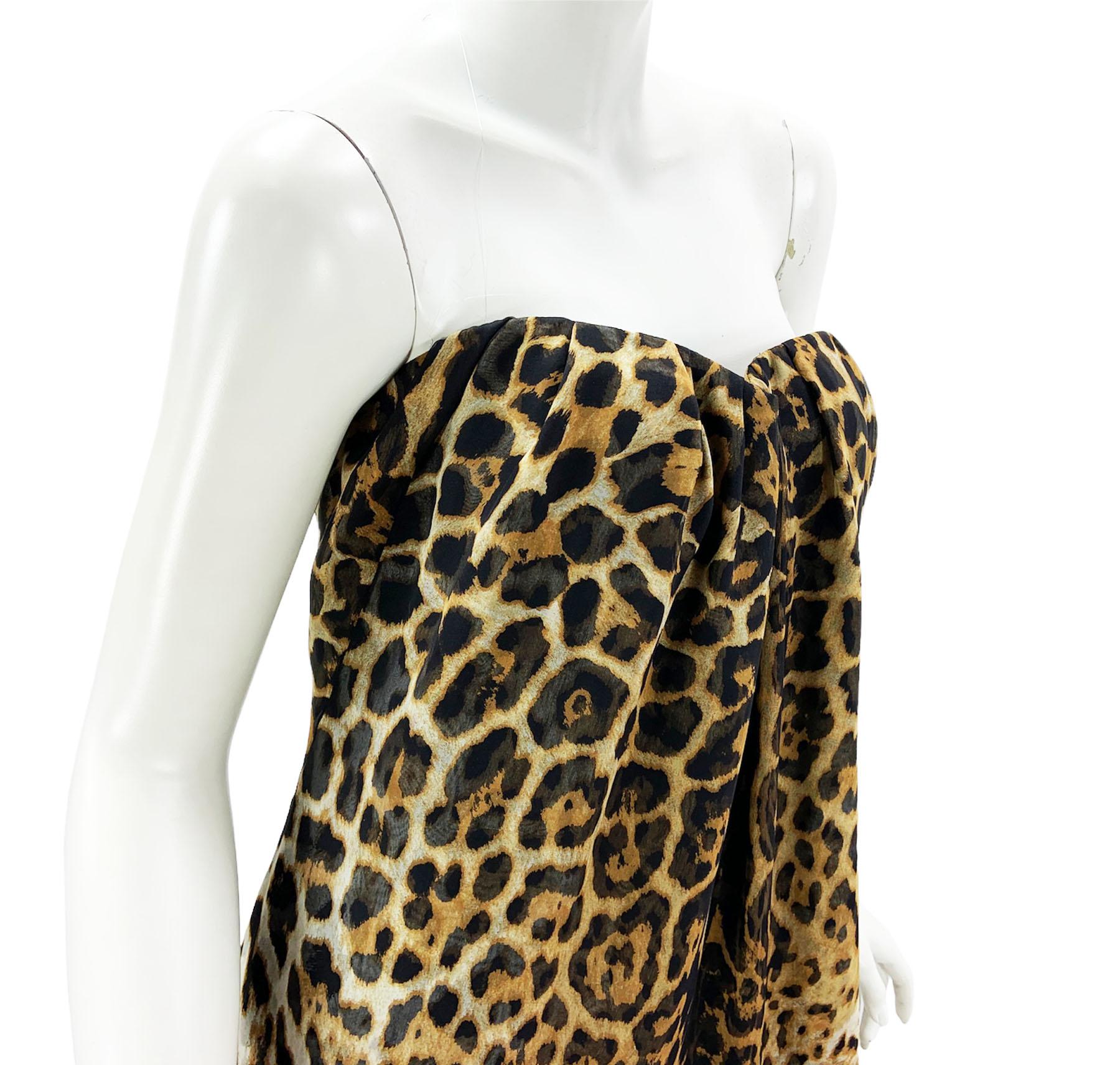 Neu mit Etikett Yves Saint Laurent 2012 Kollektion Maxikleid aus Seide mit Leopardenmuster Fr40 im Angebot 6