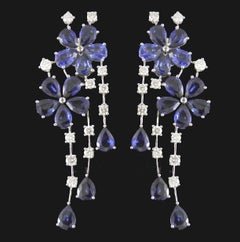 NWT 19, 500 White Gold Fancy Gorgeous Glittering 20 CT Sapphire Diamond Earrings