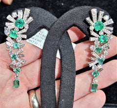 NWT$30, 000 White Gold Fancy Gorgeous Glittering 12.50ct Emerald Diamond Earrings