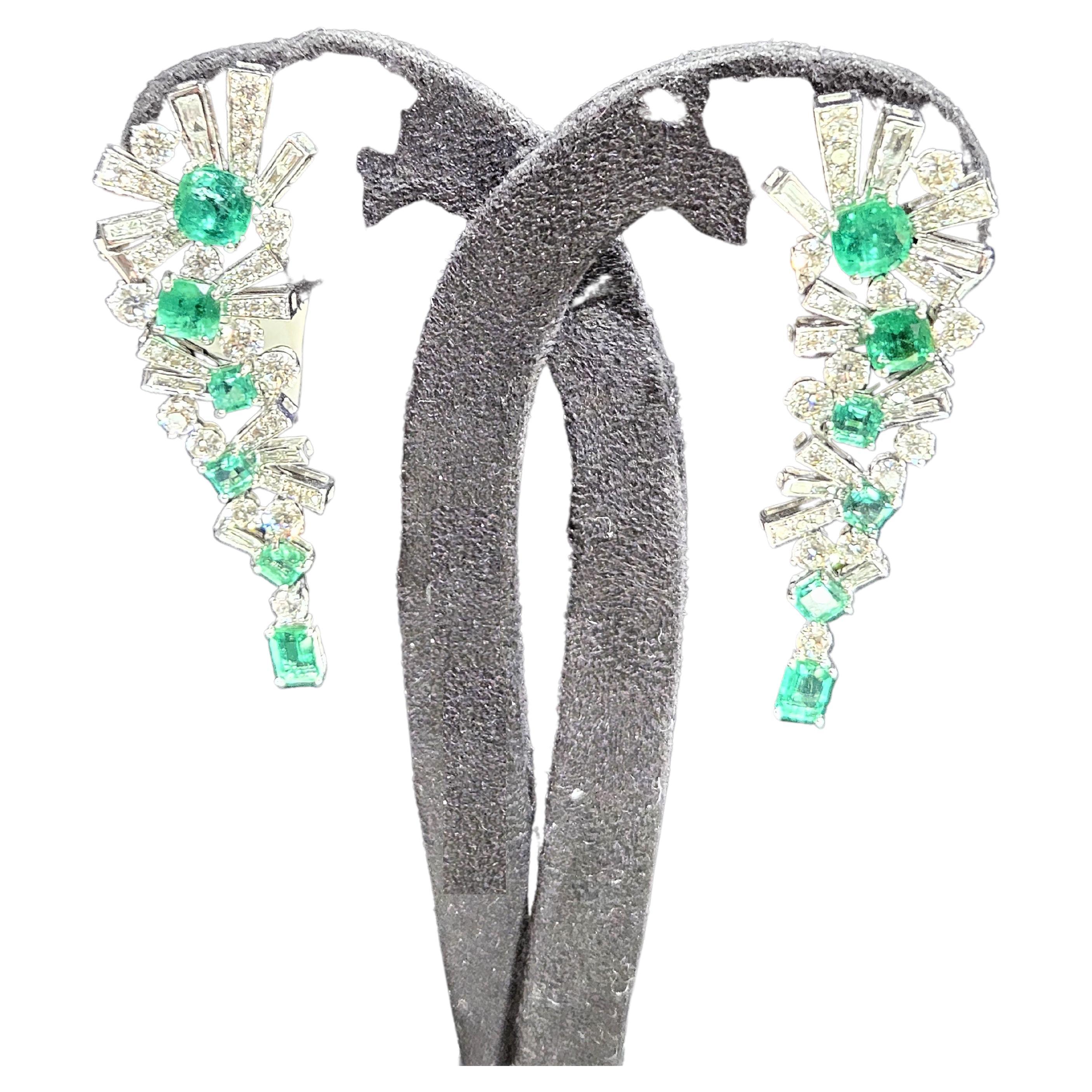 NWT$30, 000 White Gold Fancy Gorgeous Glittering 12.50ct Emerald Diamond Earrings For Sale