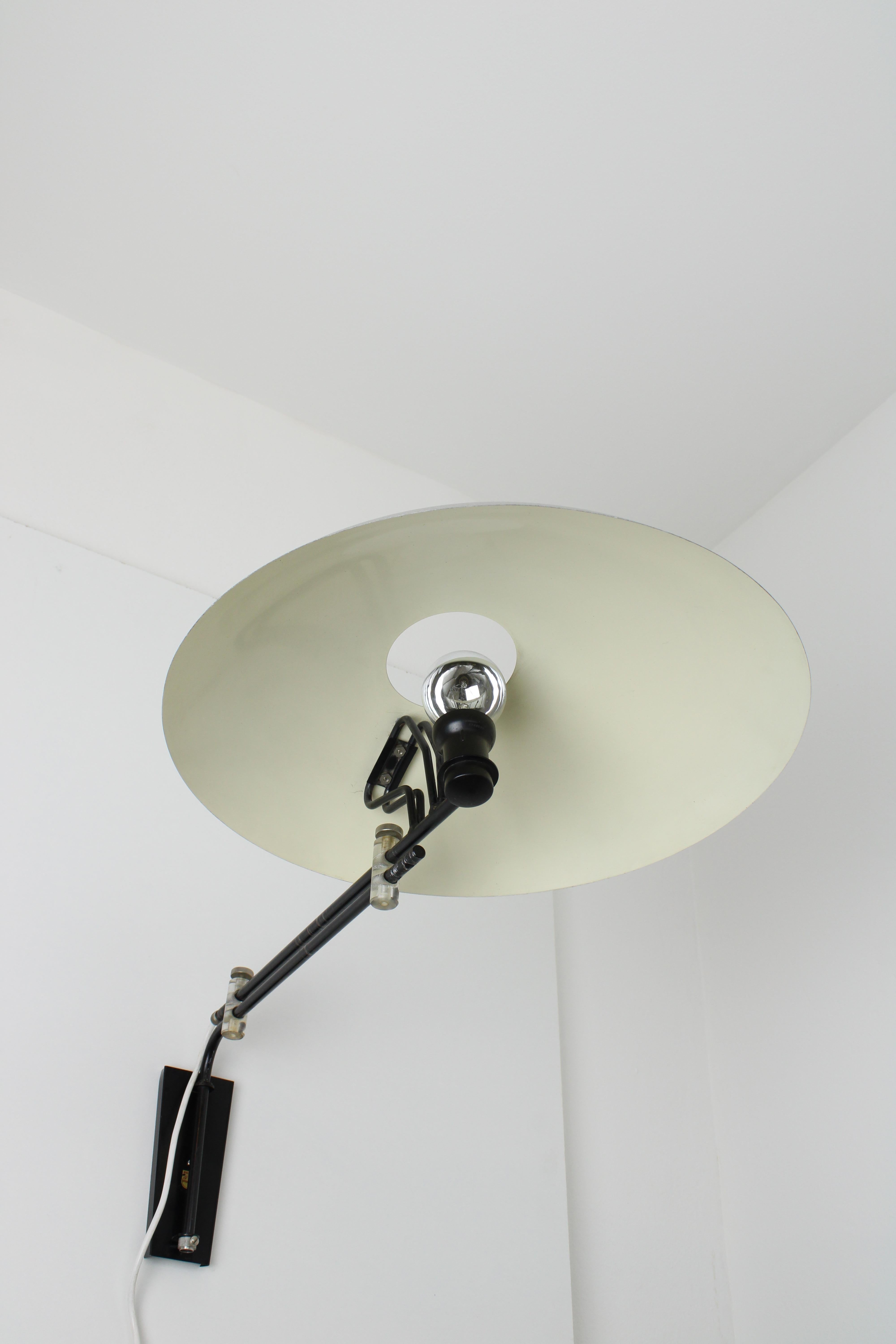 Nx23 Wall Lamp by Louis Kalff for Philips, 1954 In Good Condition For Sale In UTRECHT, NL